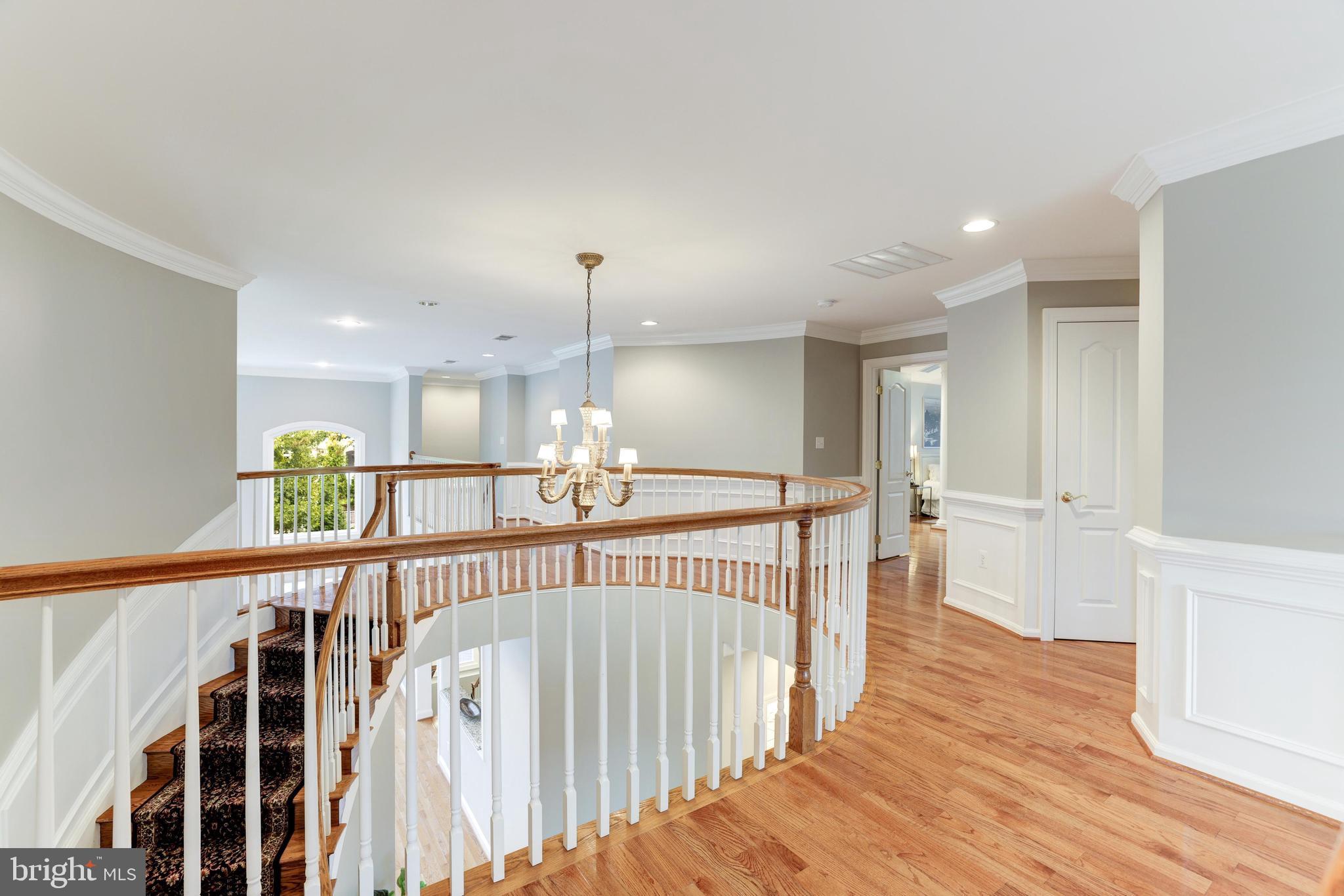 RIVER CREEK - Residential