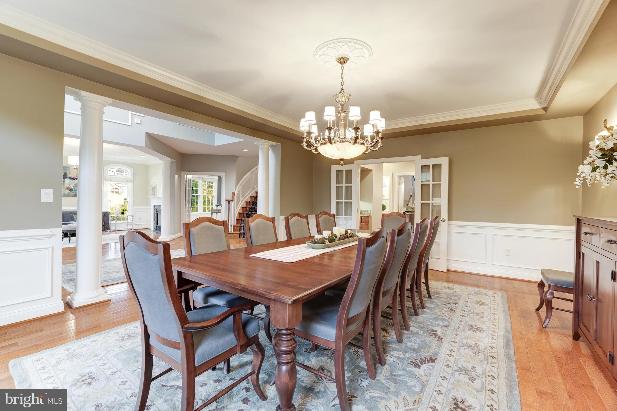 RIVER CREEK - Residential