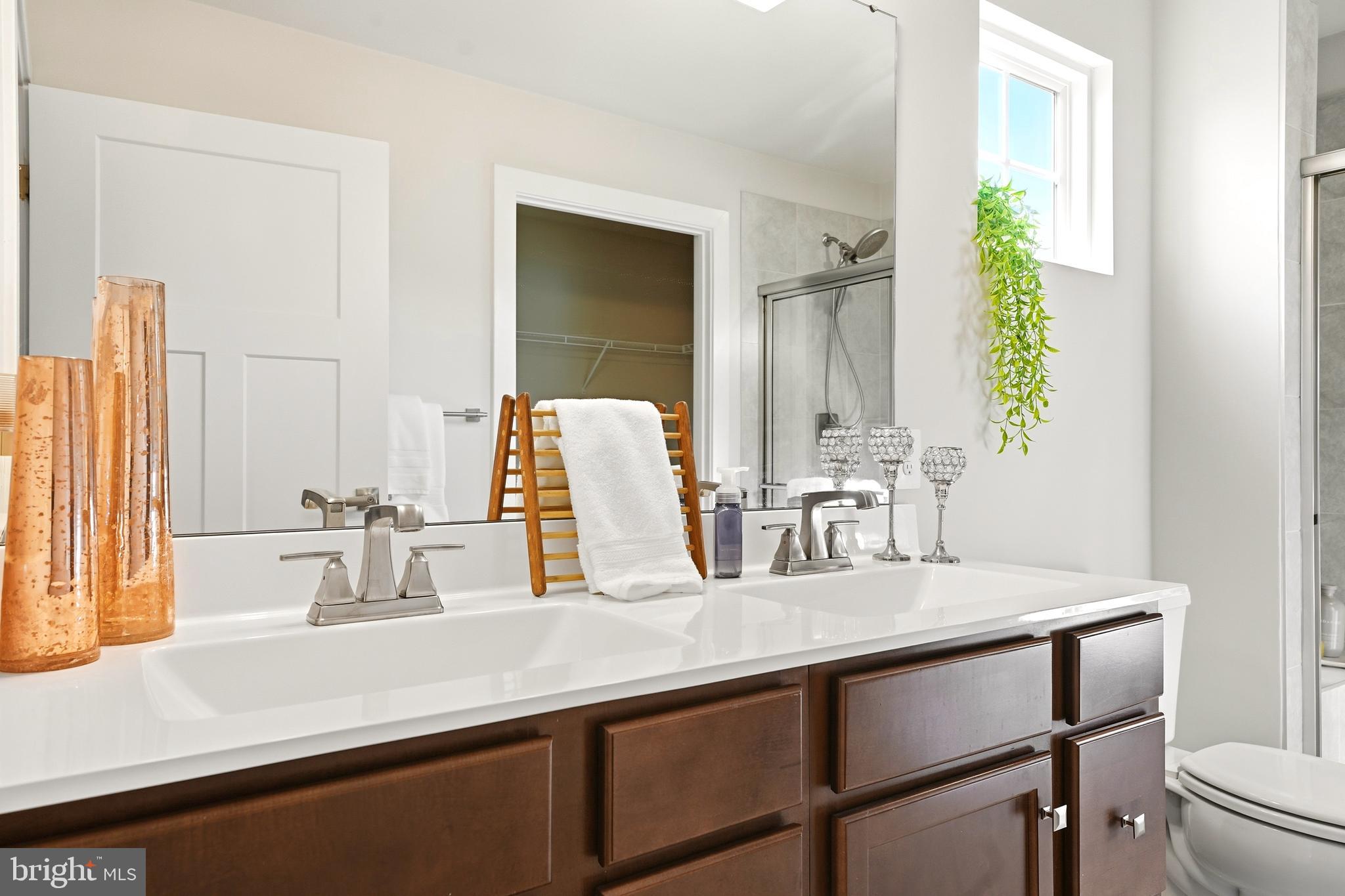 THE LAKES AT MARTINSBURG - Residential