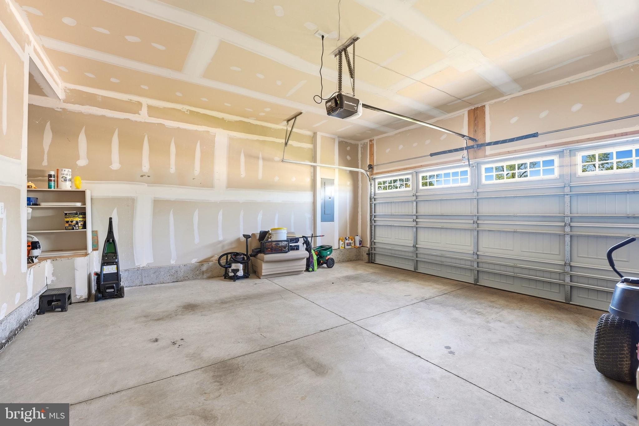 THE LAKES AT MARTINSBURG - Residential