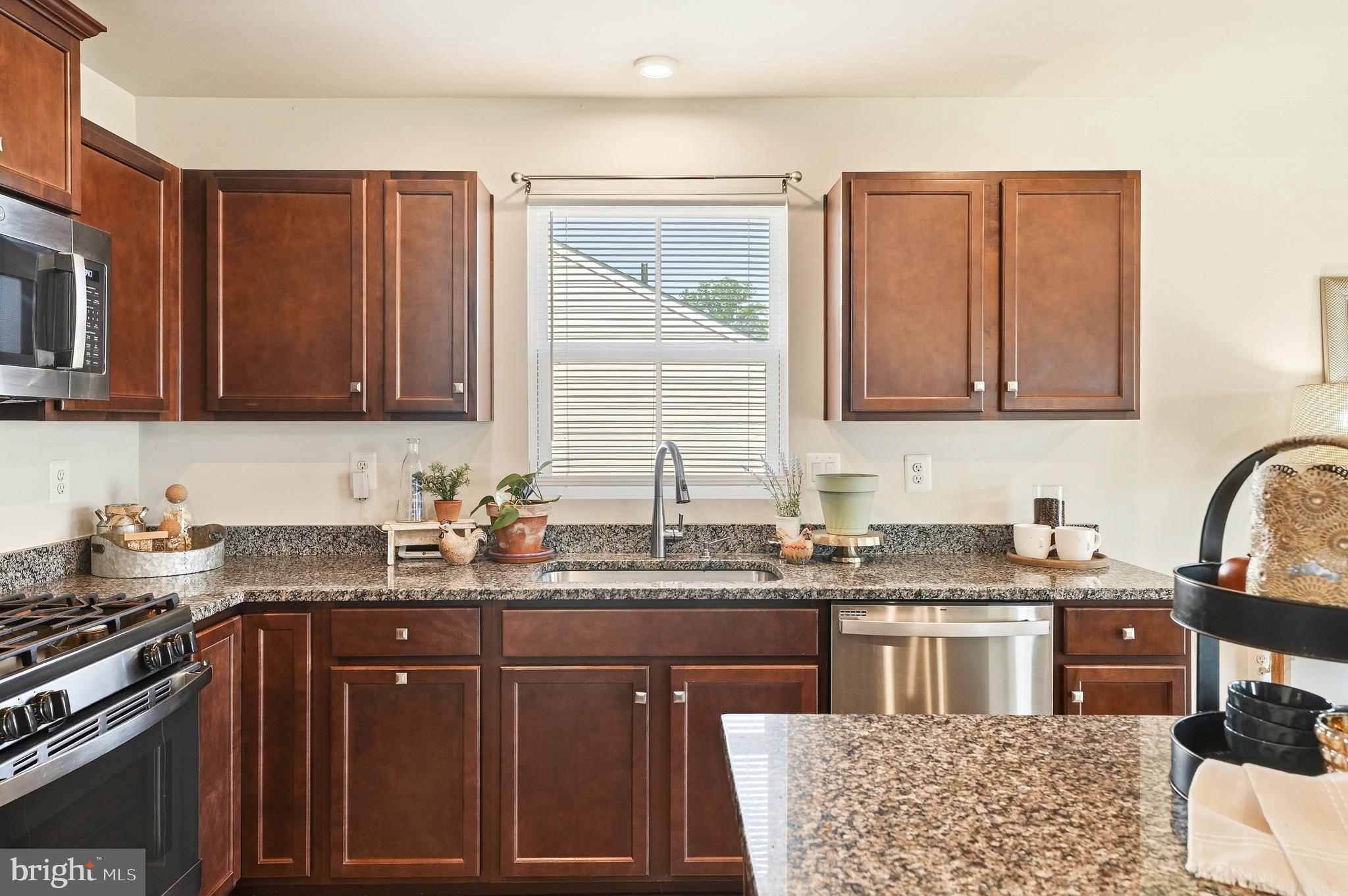 THE LAKES AT MARTINSBURG - Residential
