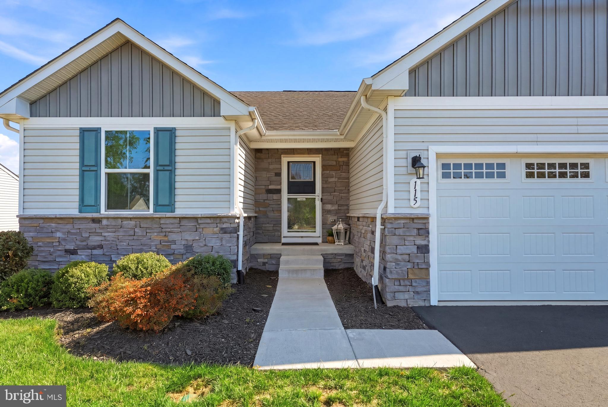 THE LAKES AT MARTINSBURG - Residential