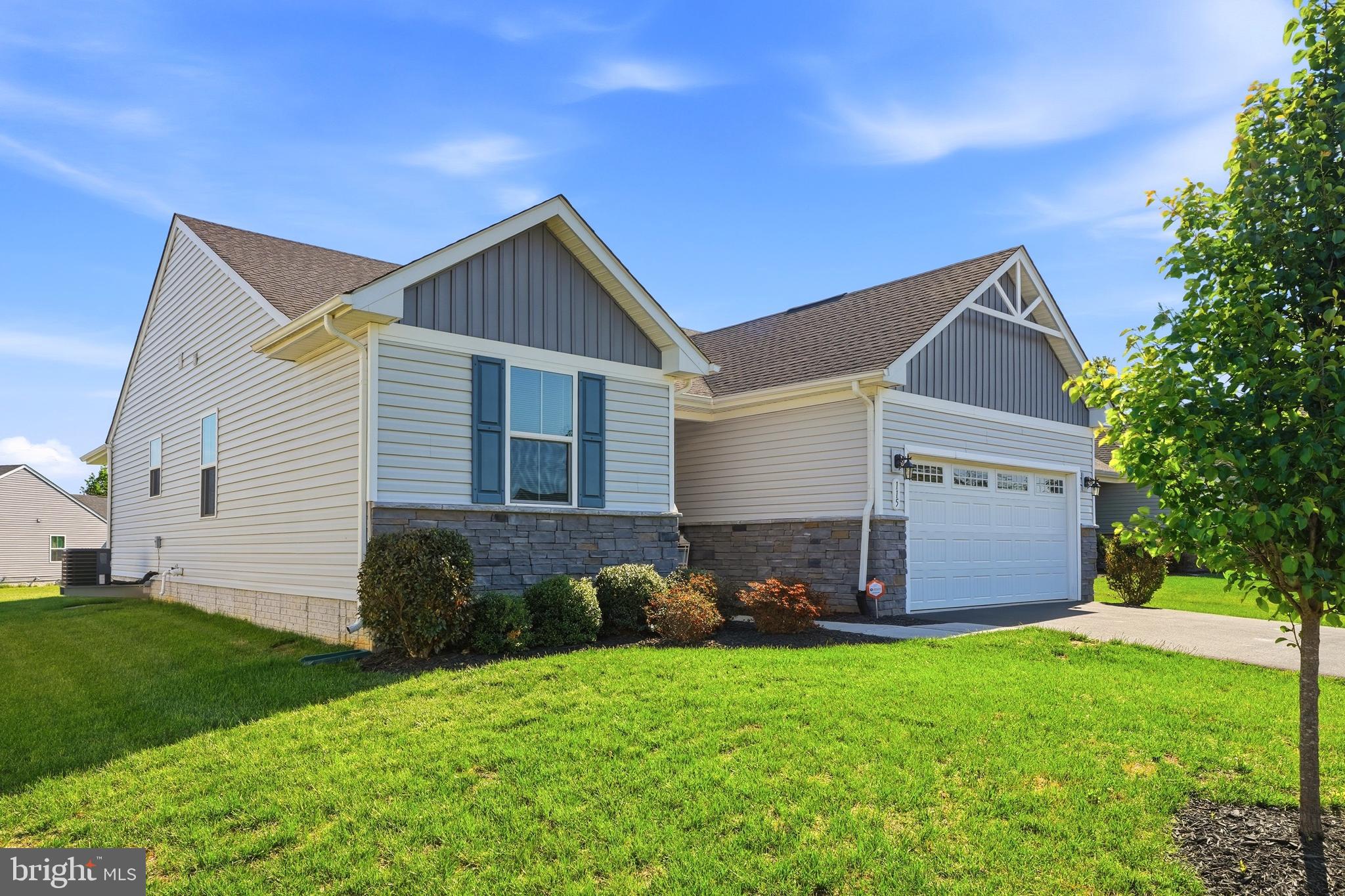 THE LAKES AT MARTINSBURG - Residential