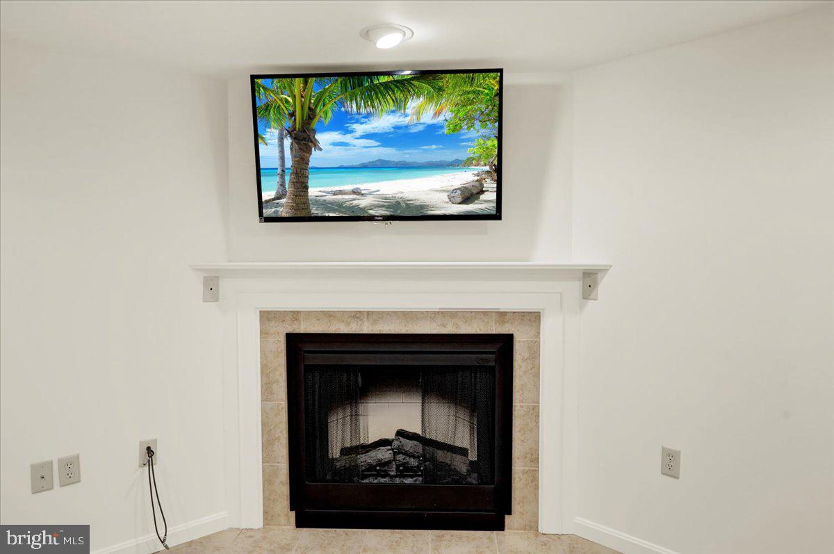 ELIZABETHTOWN BOROUGH - Residential