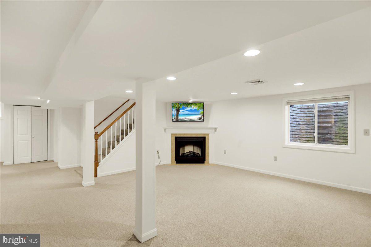 ELIZABETHTOWN BOROUGH - Residential