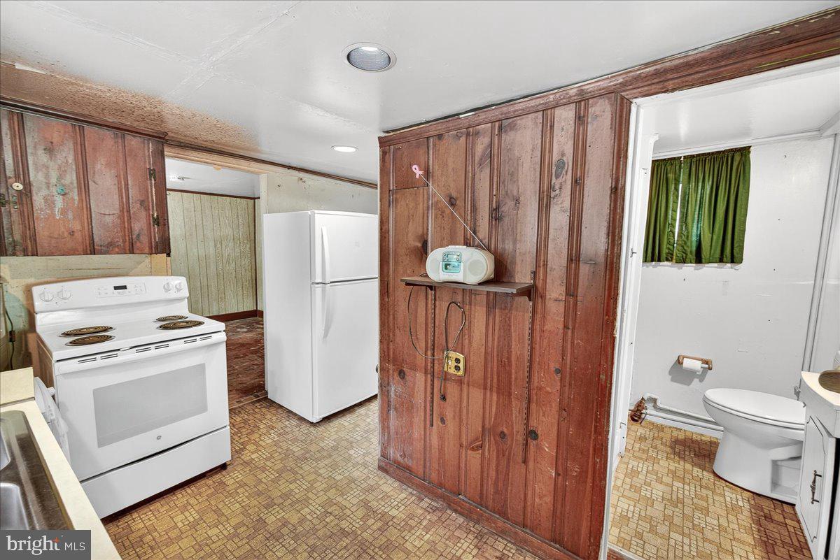 WASHINGTON GROVE - Residential