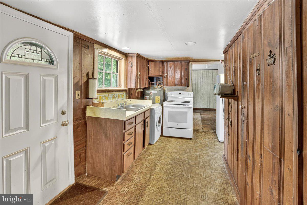 WASHINGTON GROVE - Residential