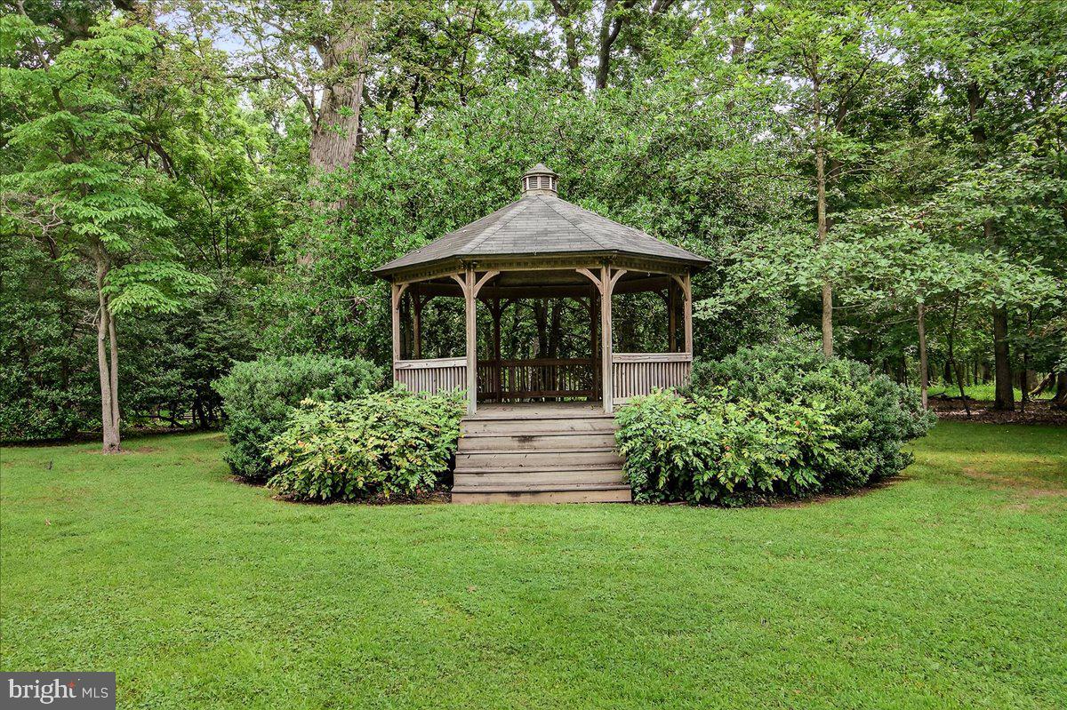 WASHINGTON GROVE - Residential