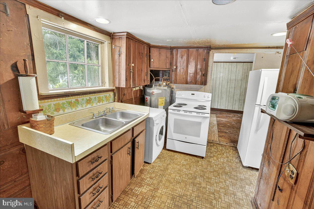 WASHINGTON GROVE - Residential