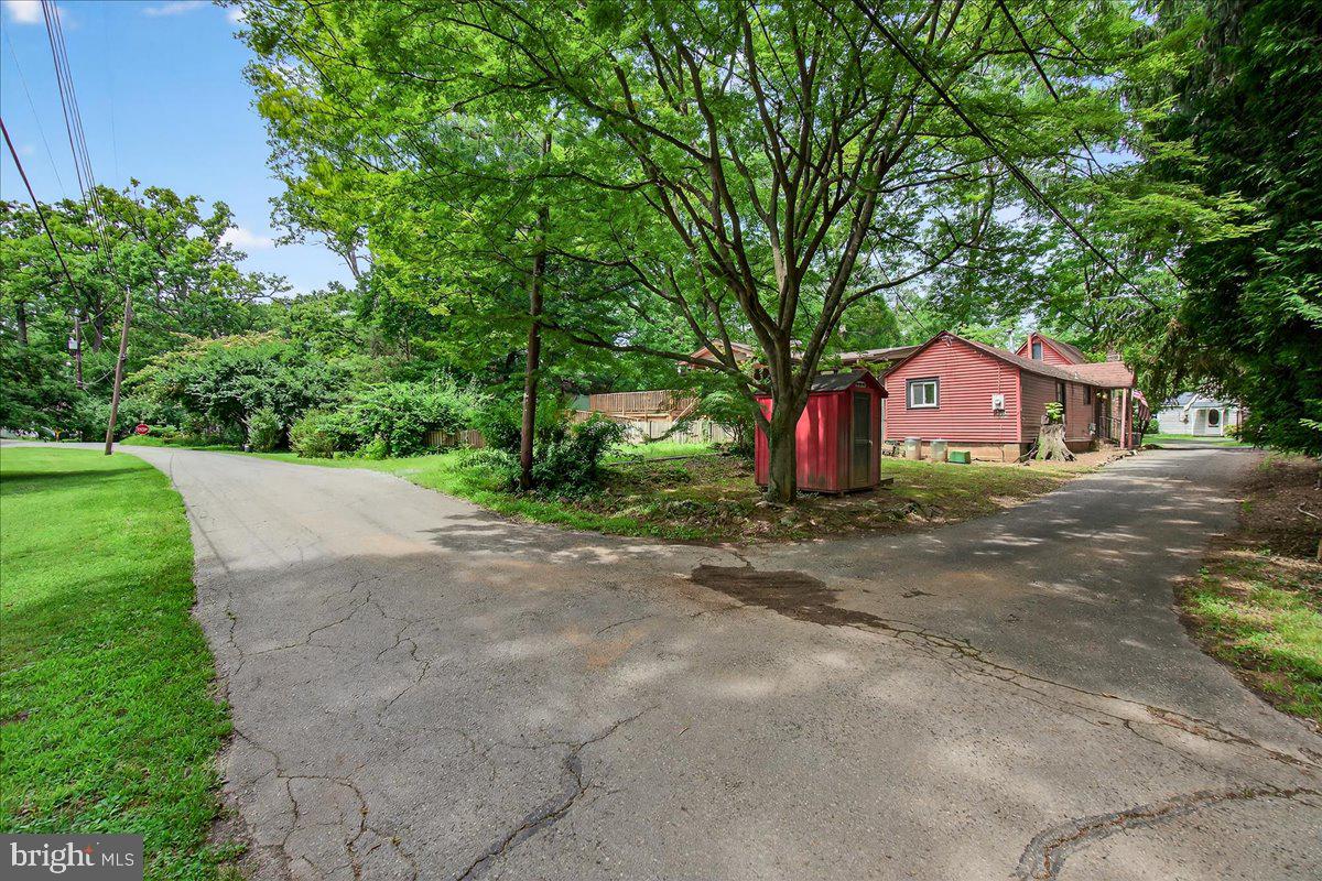 WASHINGTON GROVE - Residential