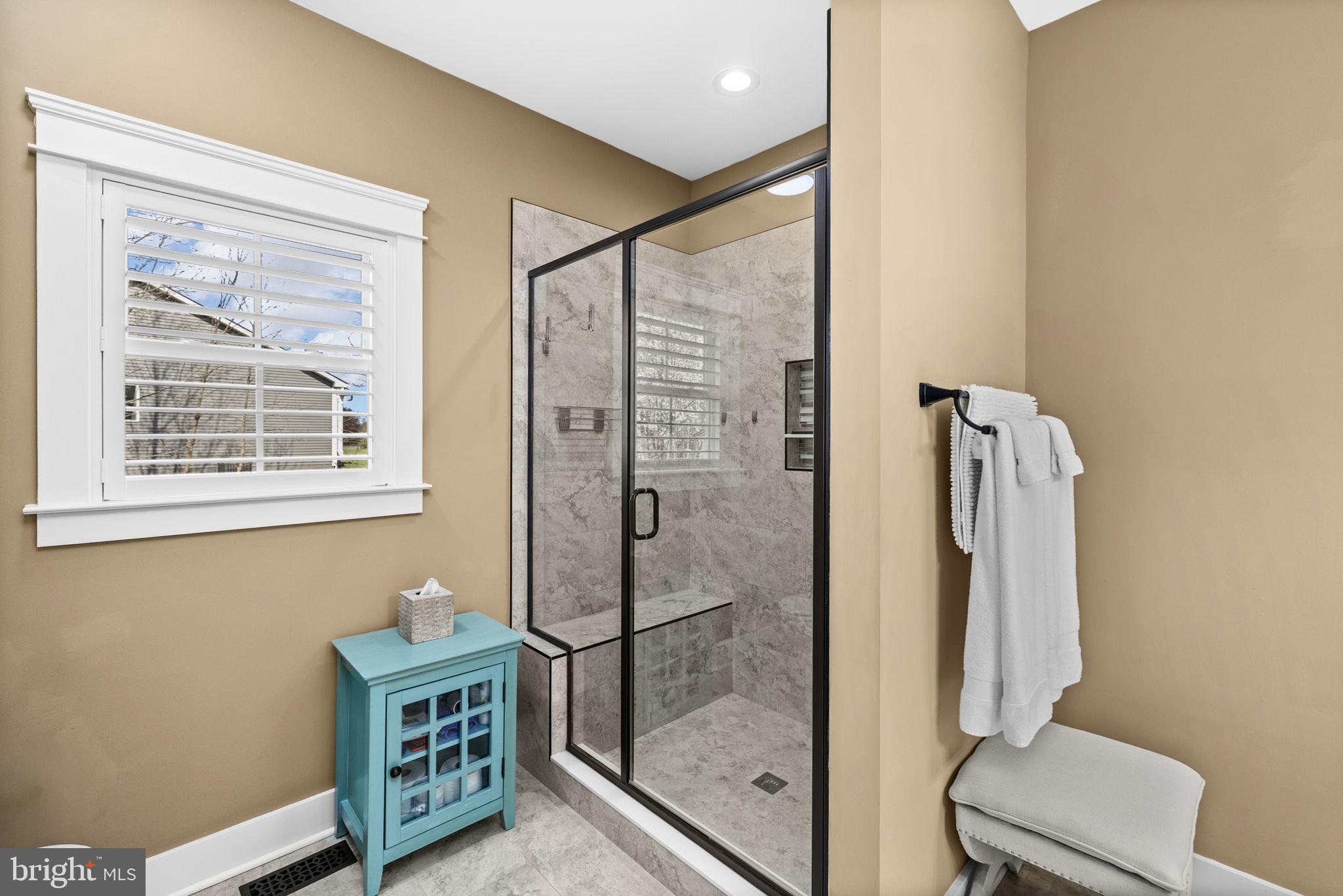 BEAR CASTLE - Residential