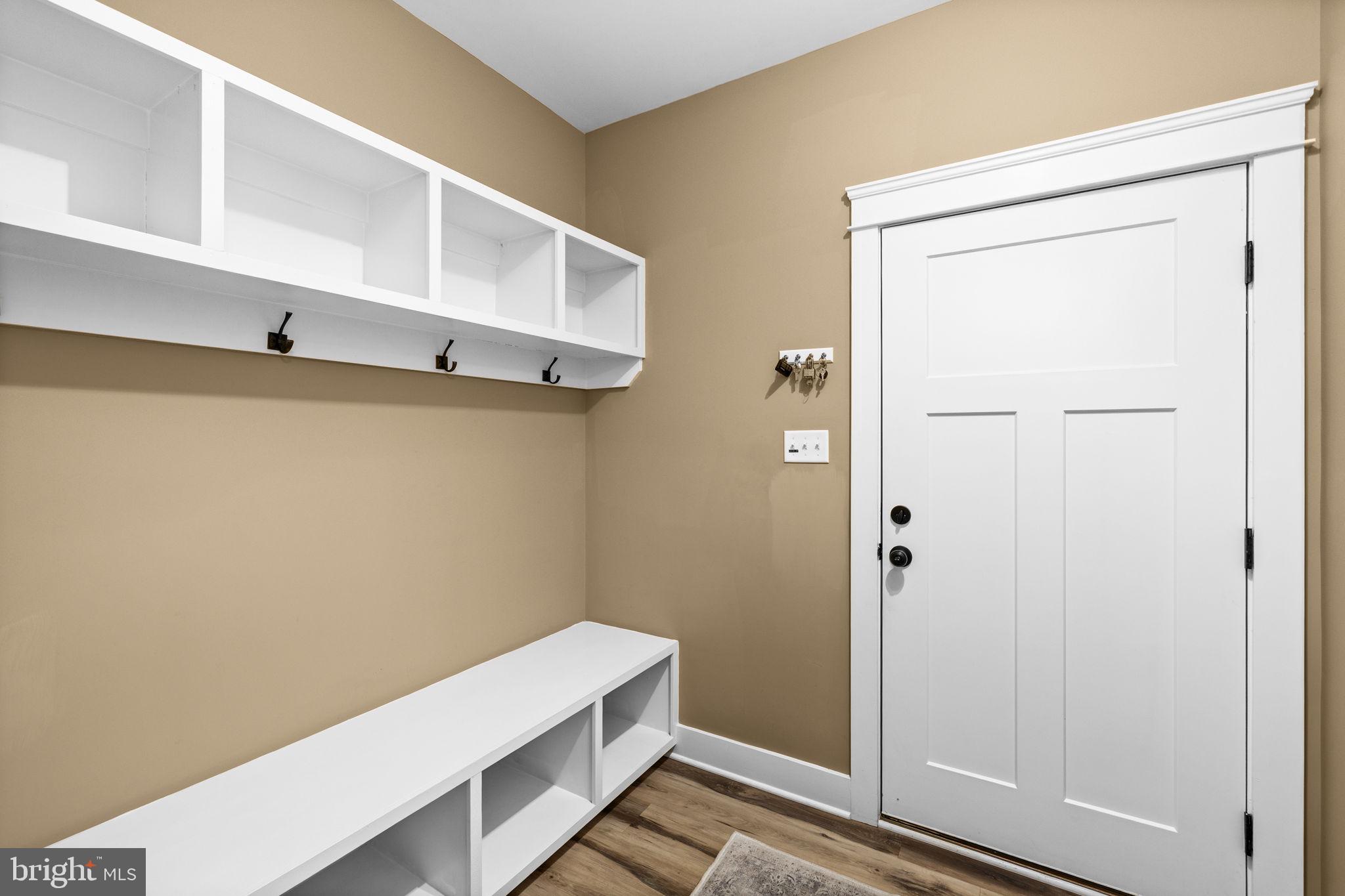 BEAR CASTLE - Residential