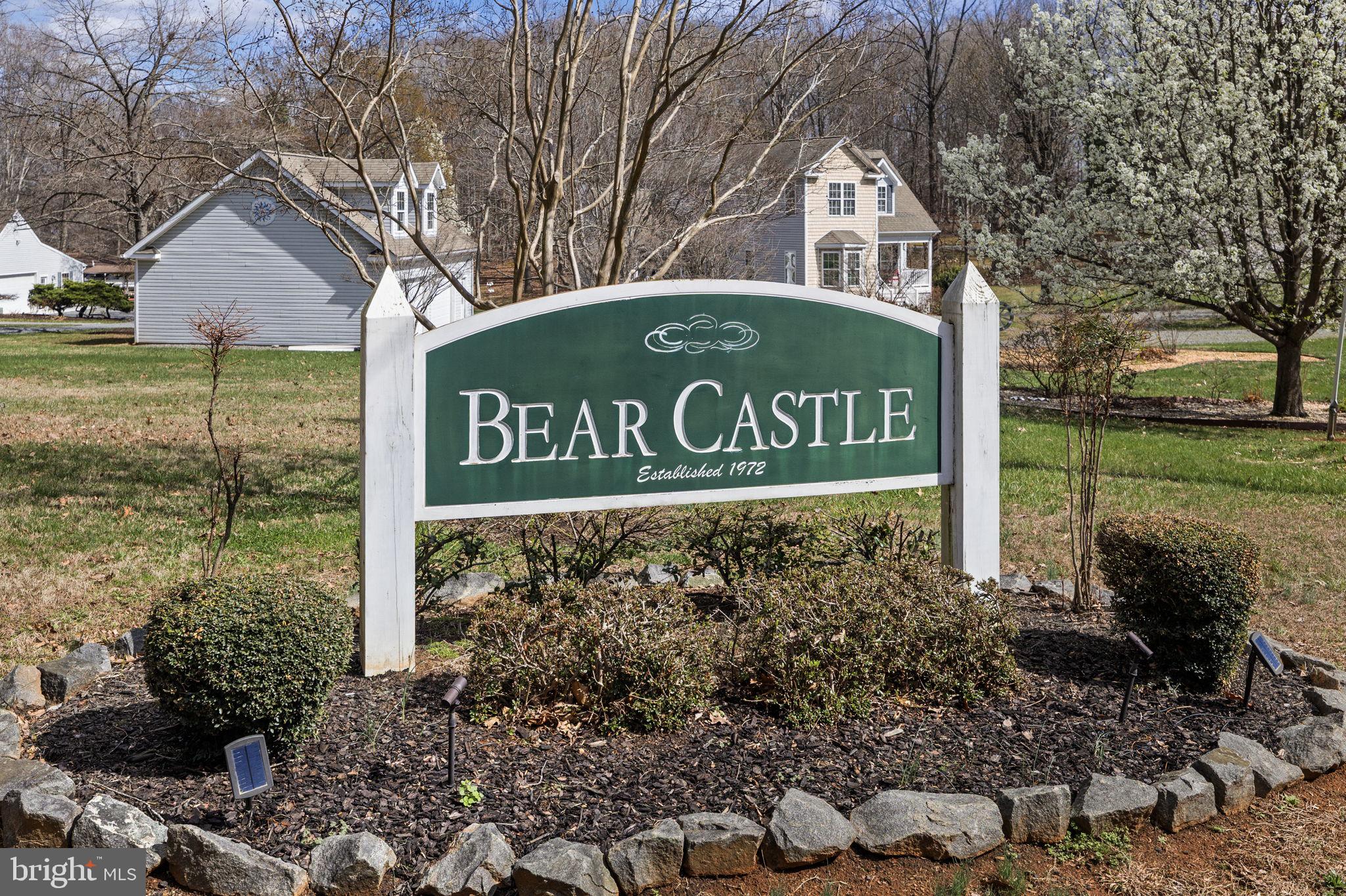 BEAR CASTLE - Residential