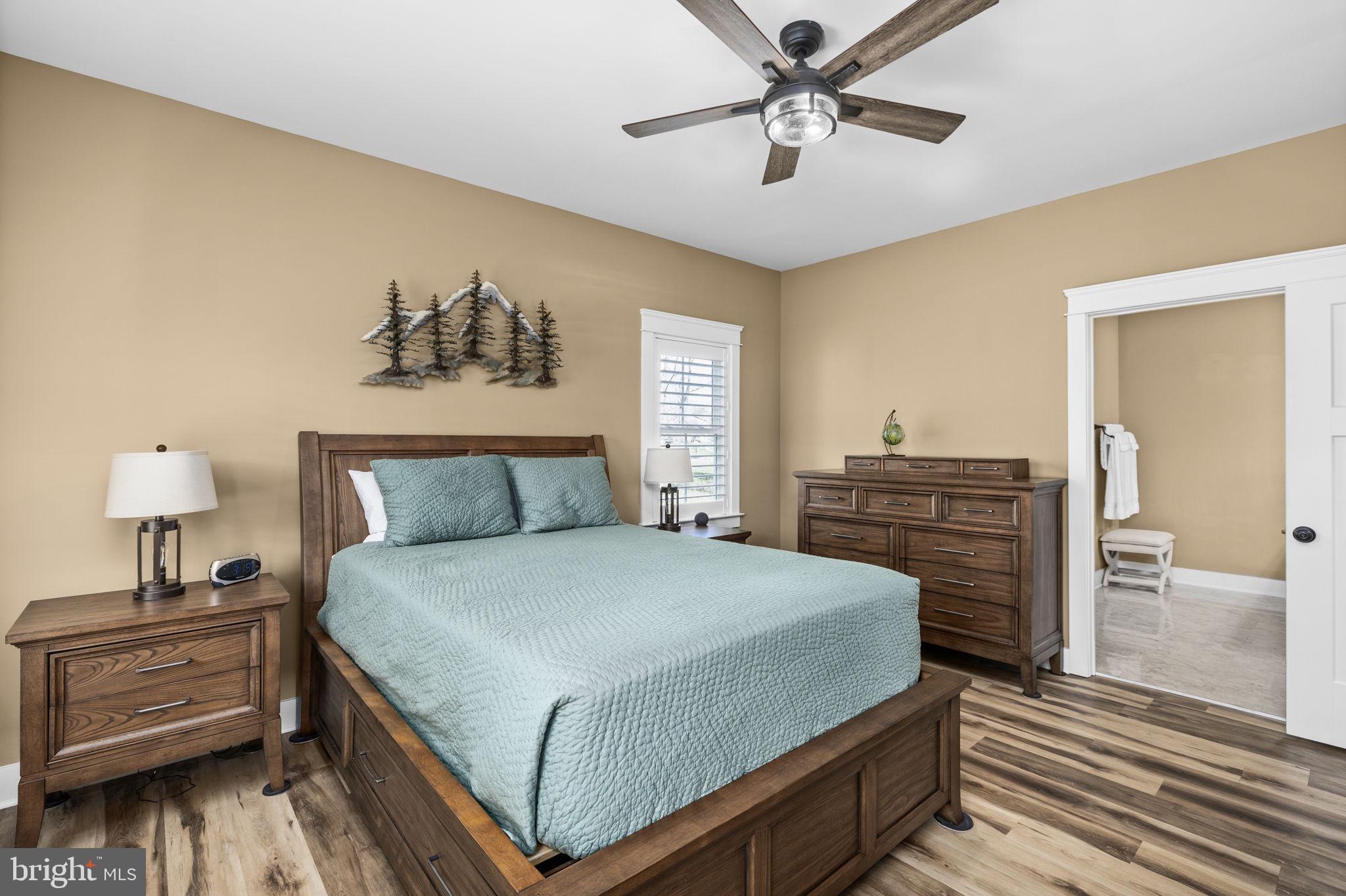 BEAR CASTLE - Residential