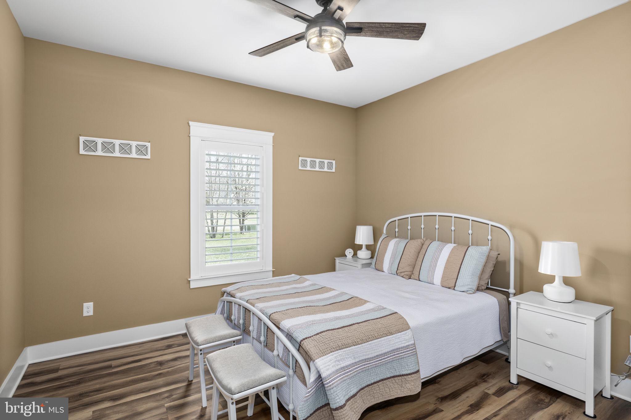 BEAR CASTLE - Residential