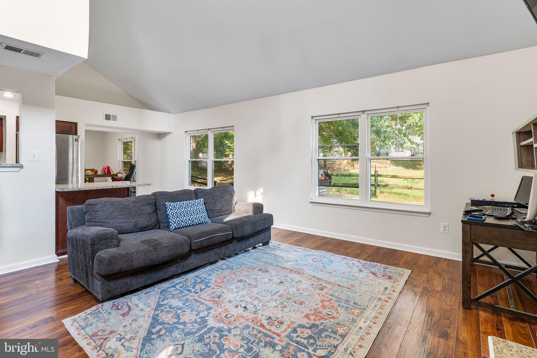 ST CHARLES WAKEFIELD - Residential