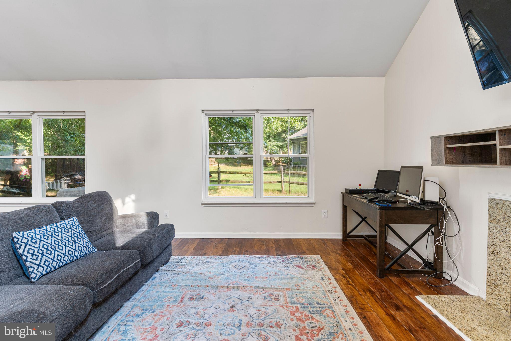 ST CHARLES WAKEFIELD - Residential