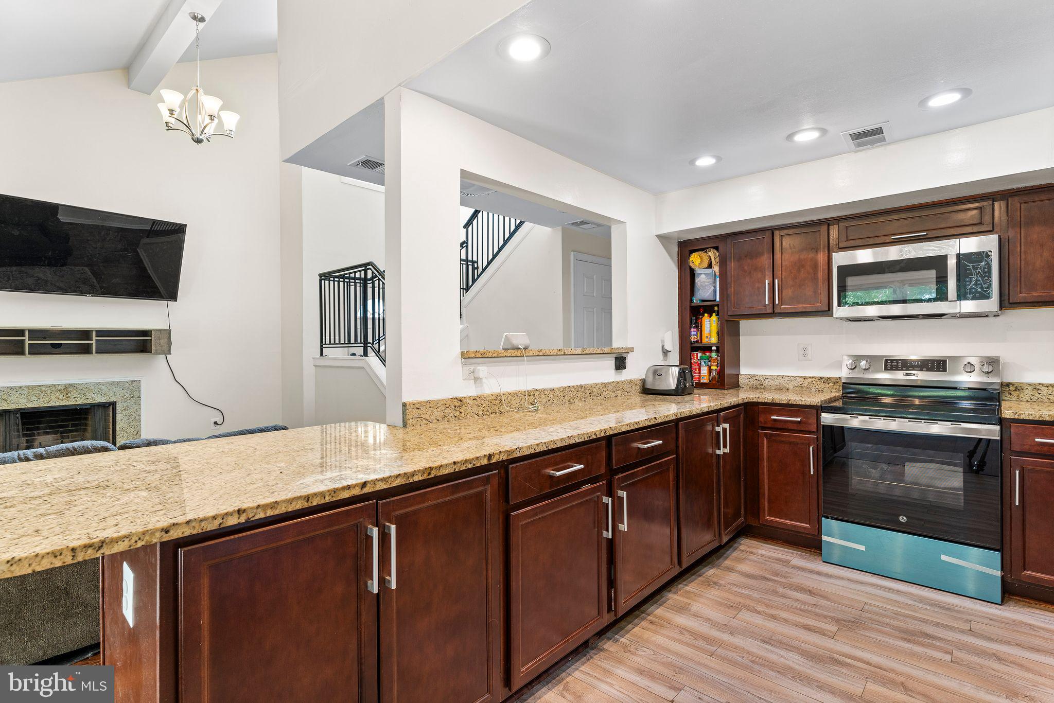 ST CHARLES WAKEFIELD - Residential