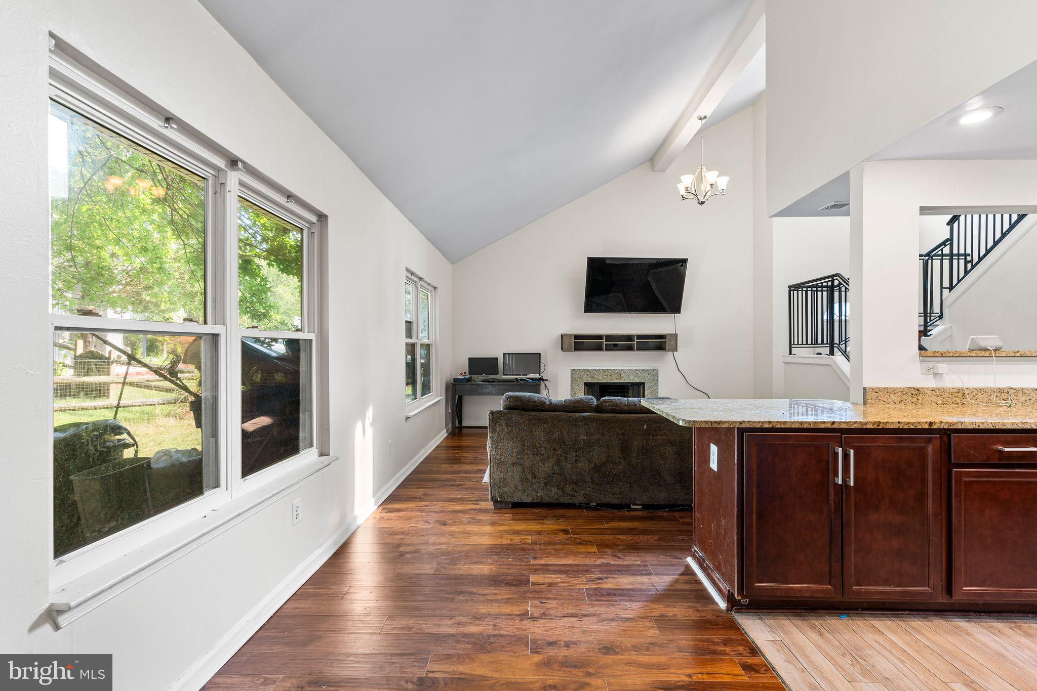 ST CHARLES WAKEFIELD - Residential