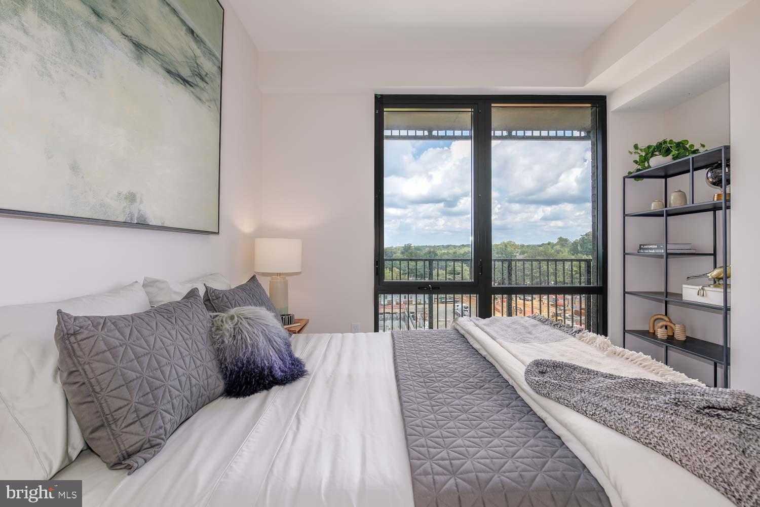 FALLS CHURCH CITY - Residential