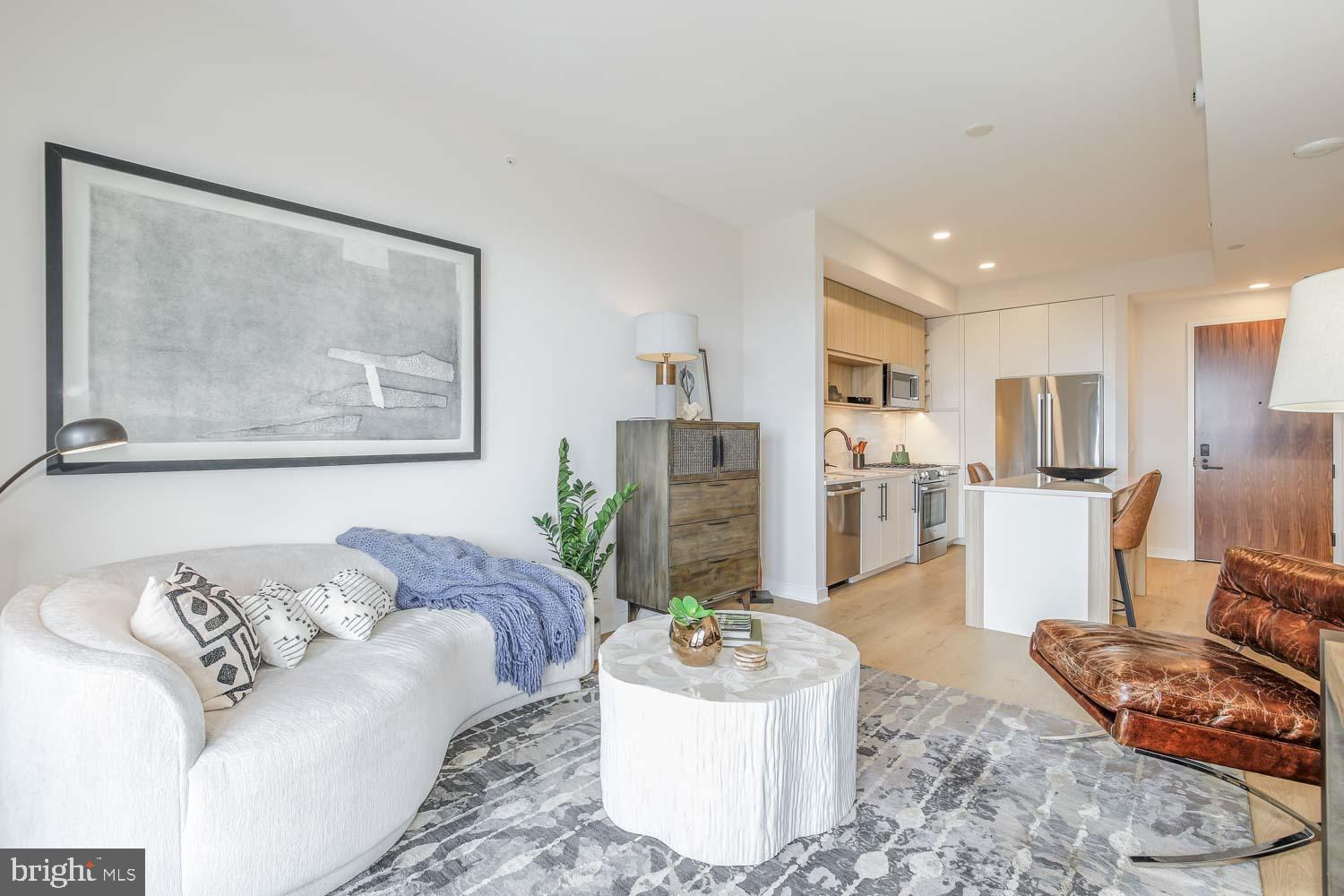 FALLS CHURCH CITY - Residential