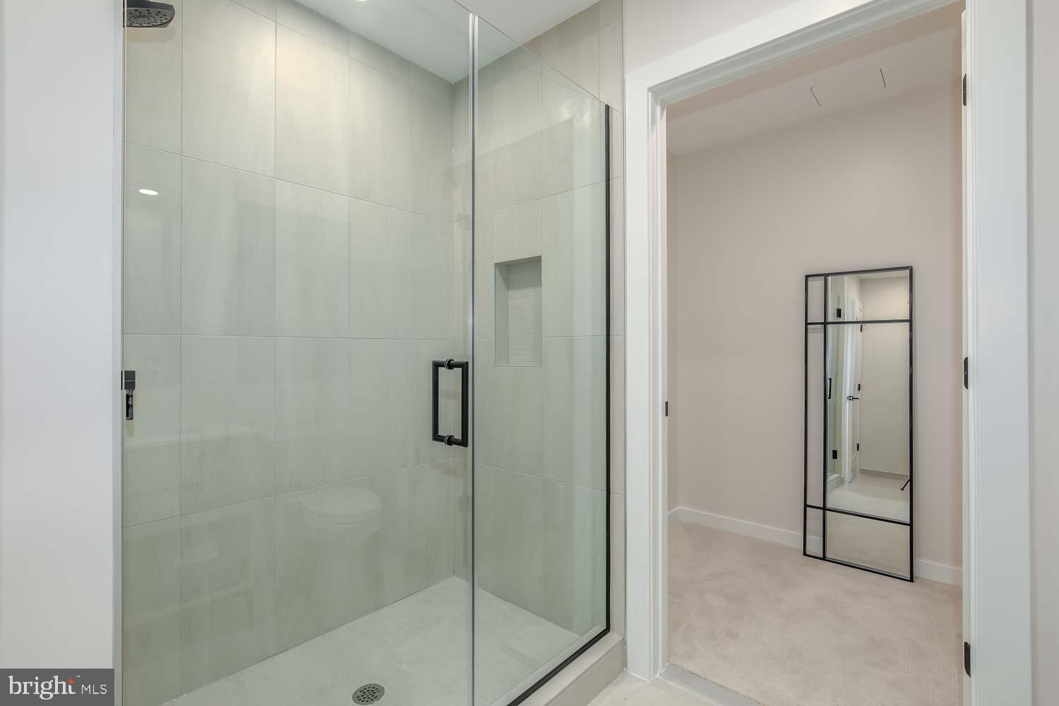 FALLS CHURCH CITY - Residential