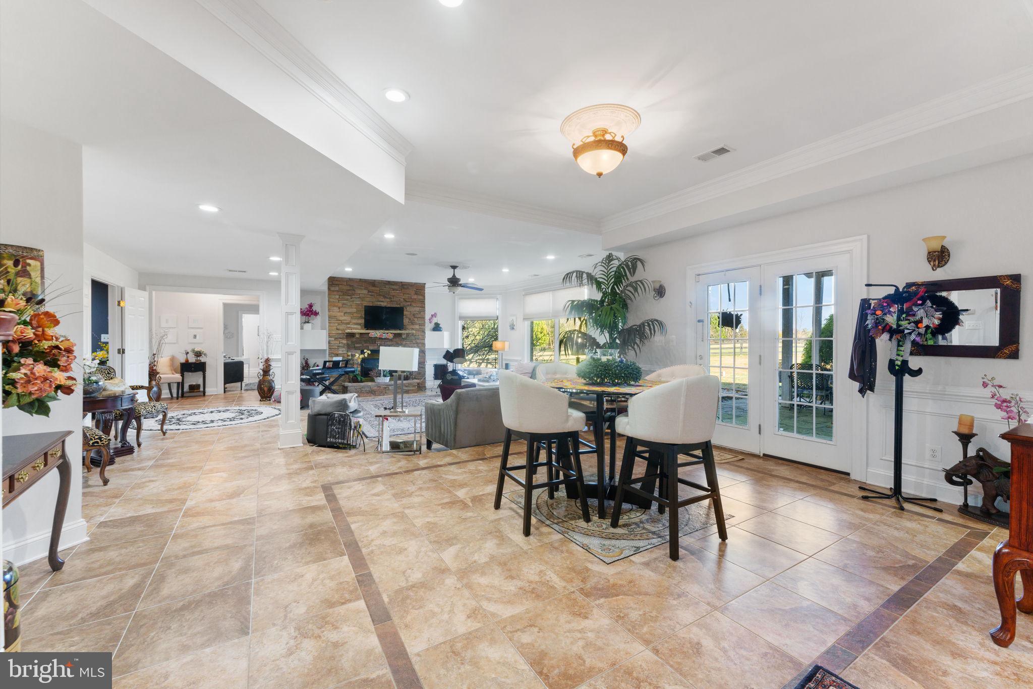 DEERFIELD FARM - Residential