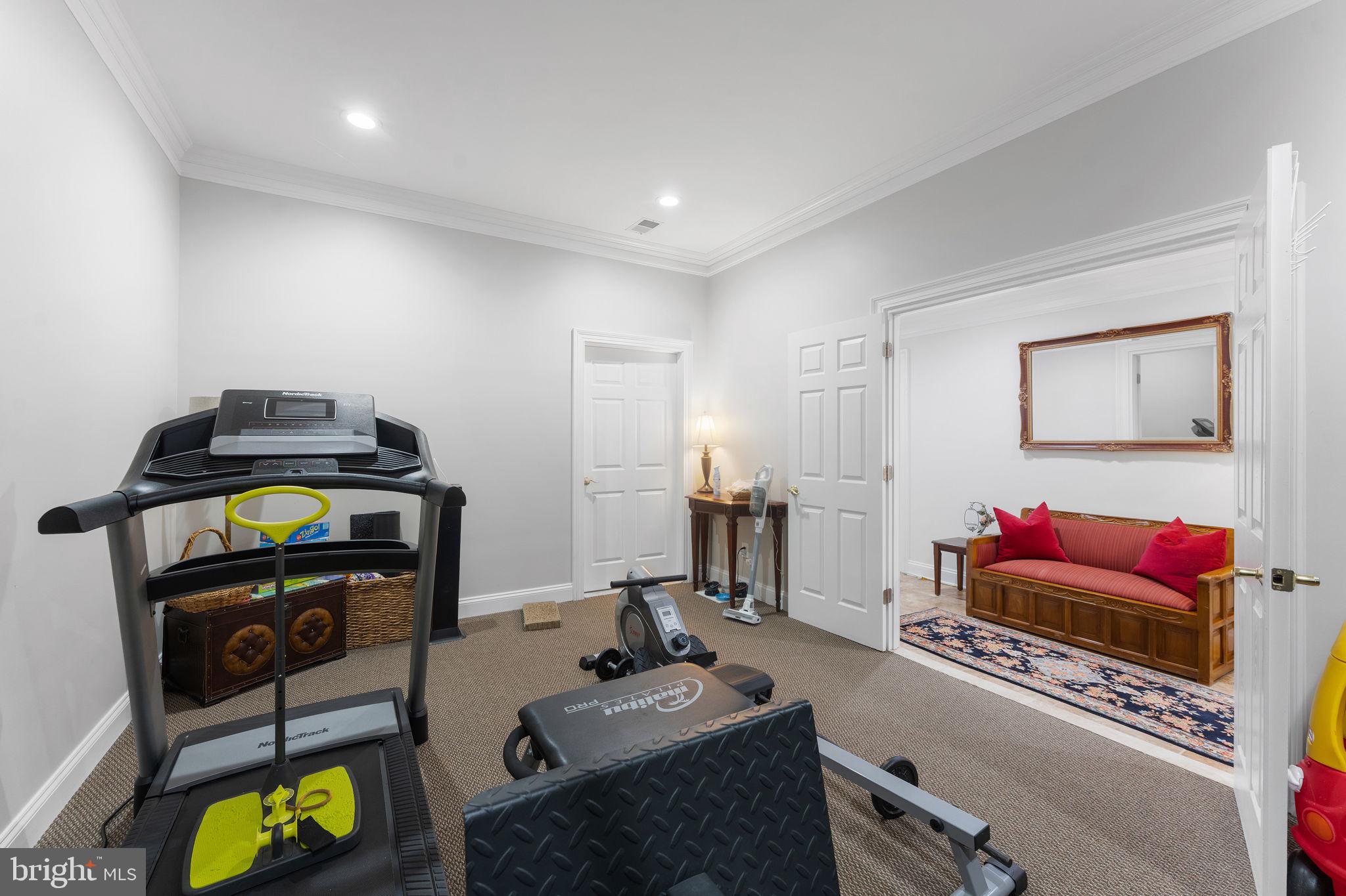 DEERFIELD FARM - Residential