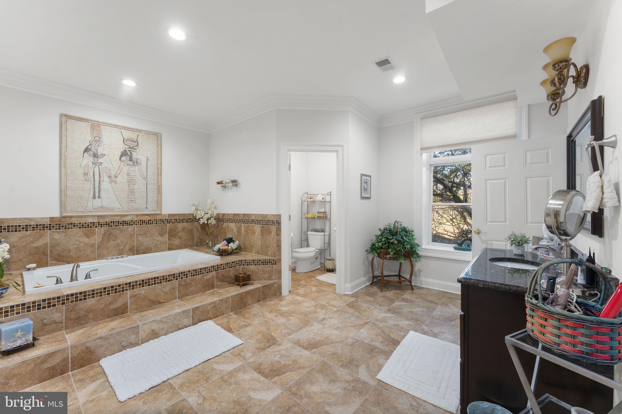 DEERFIELD FARM - Residential