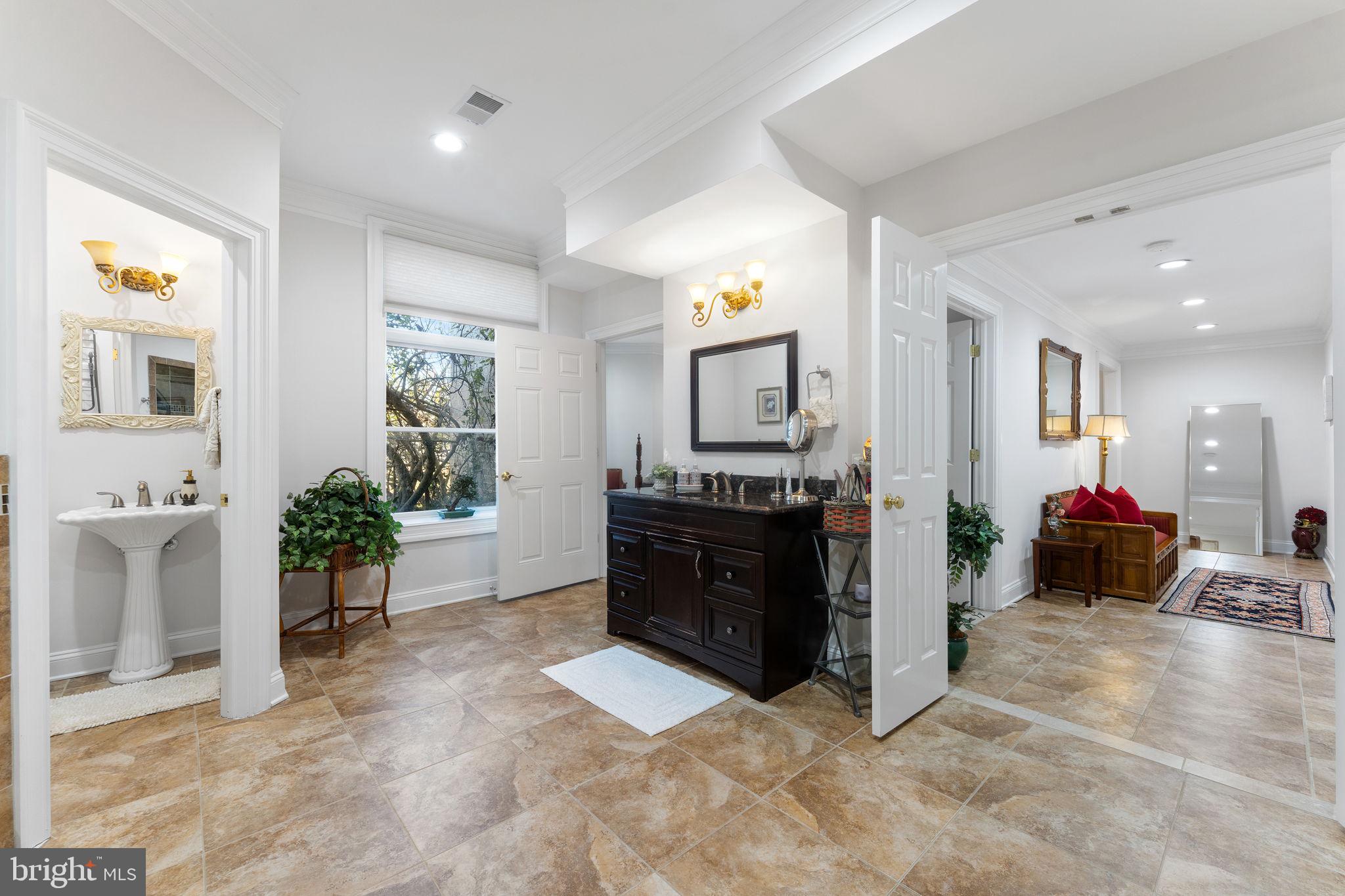 DEERFIELD FARM - Residential