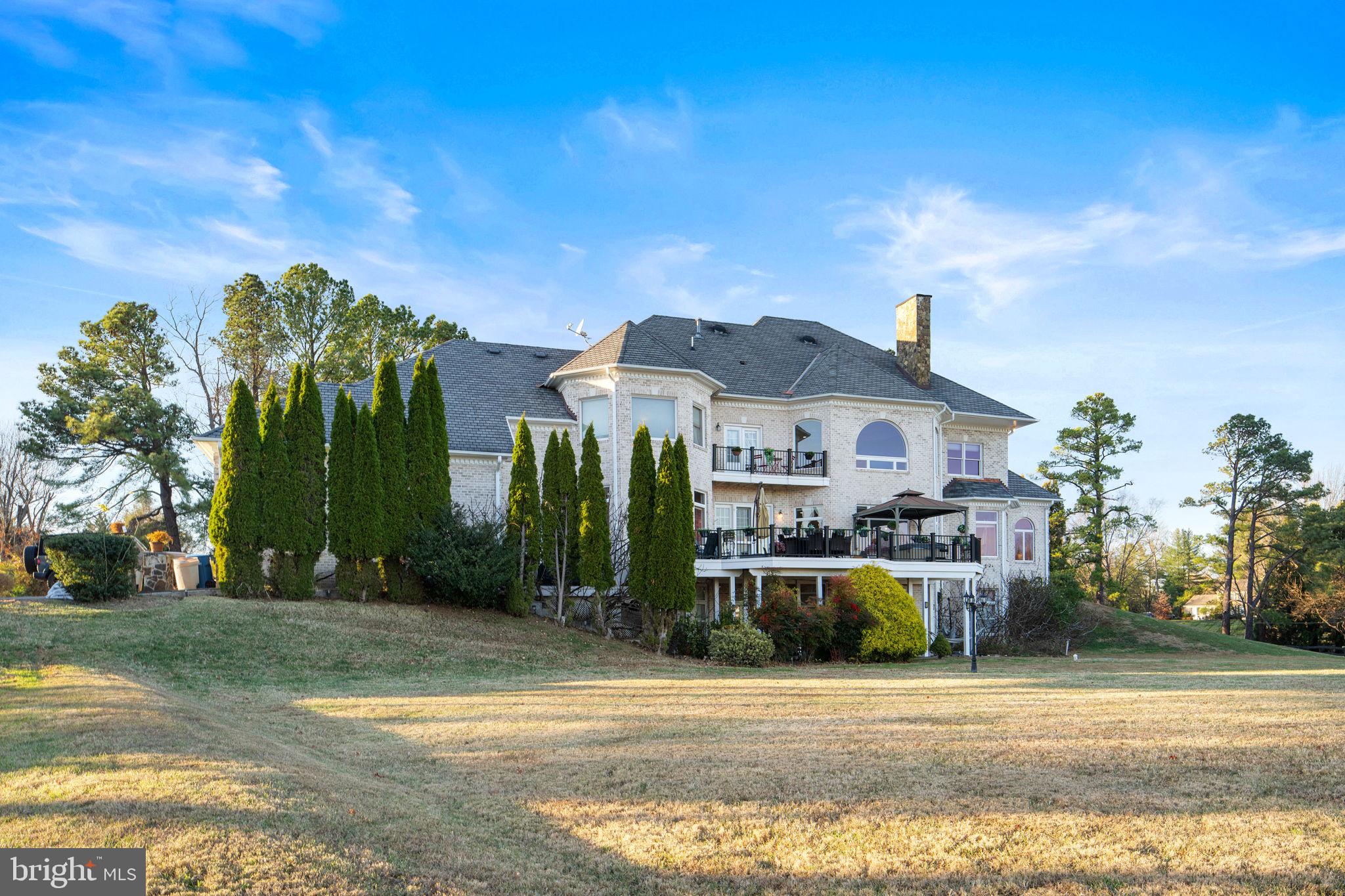 DEERFIELD FARM - Residential