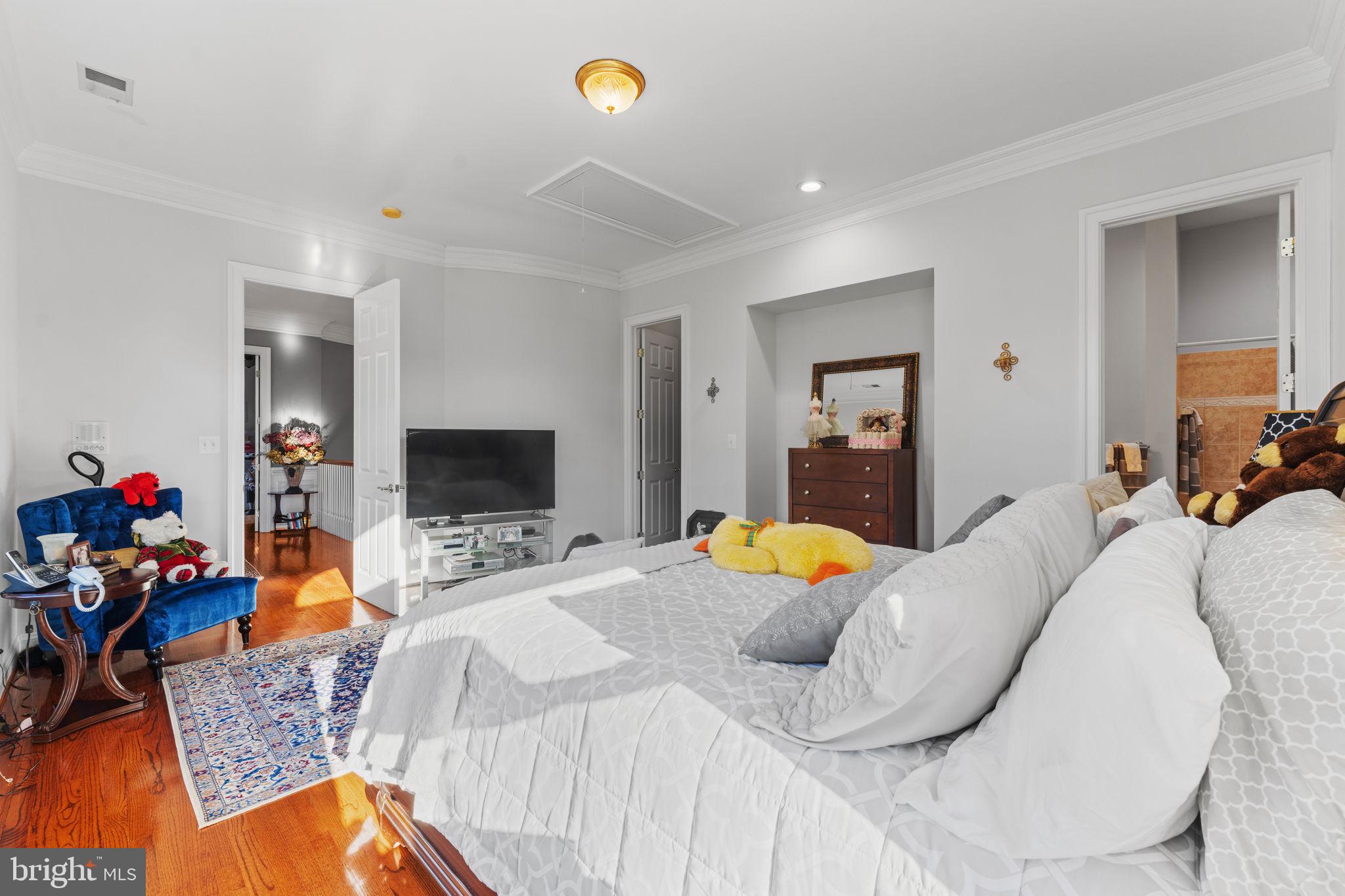 DEERFIELD FARM - Residential