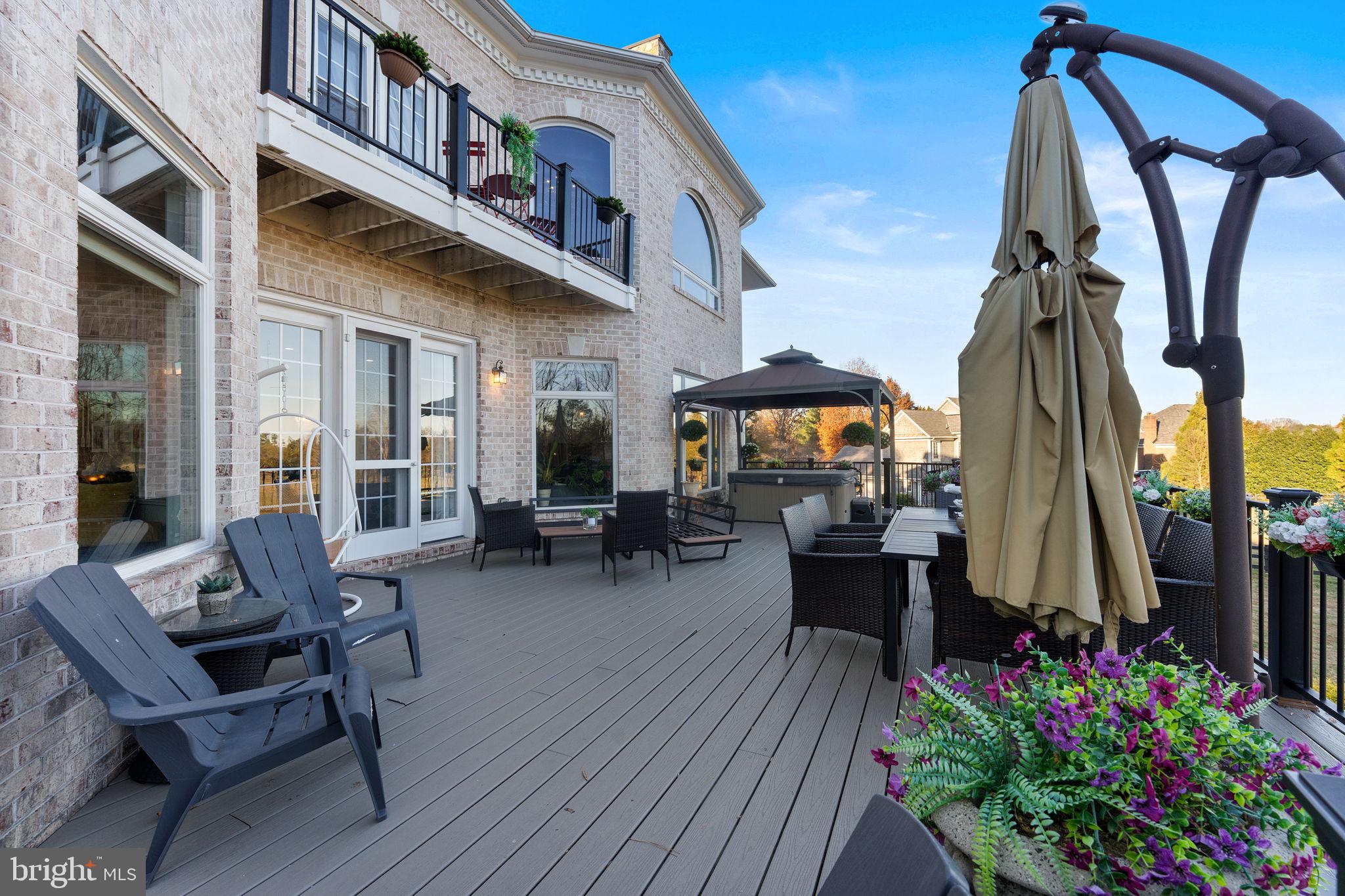 DEERFIELD FARM - Residential