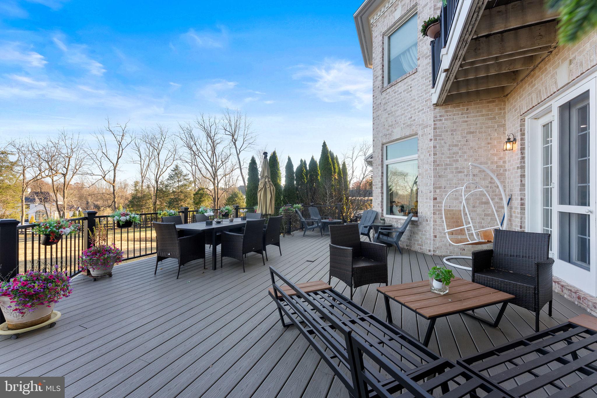 DEERFIELD FARM - Residential