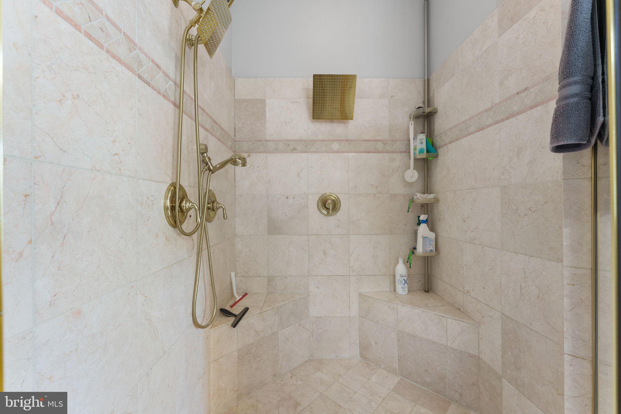 DEERFIELD FARM - Residential