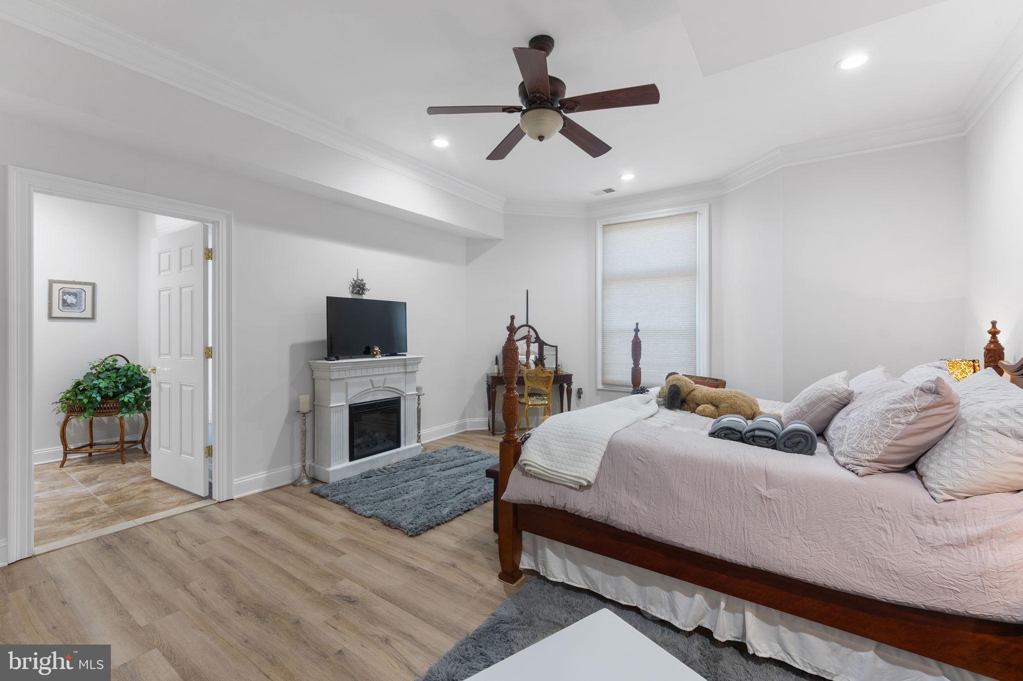 DEERFIELD FARM - Residential