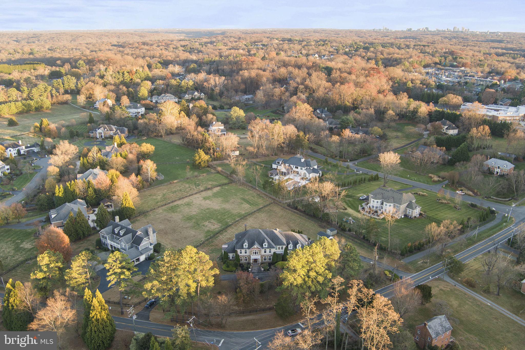DEERFIELD FARM - Residential