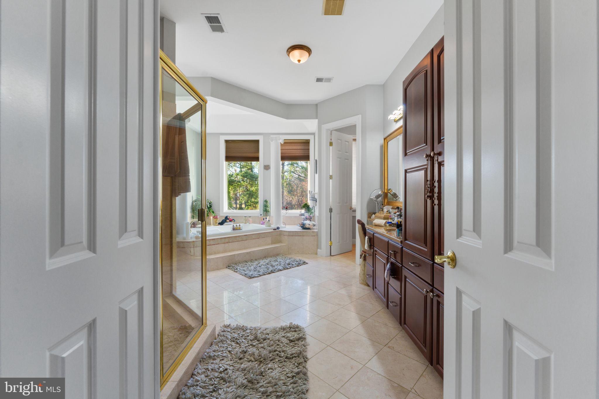 DEERFIELD FARM - Residential