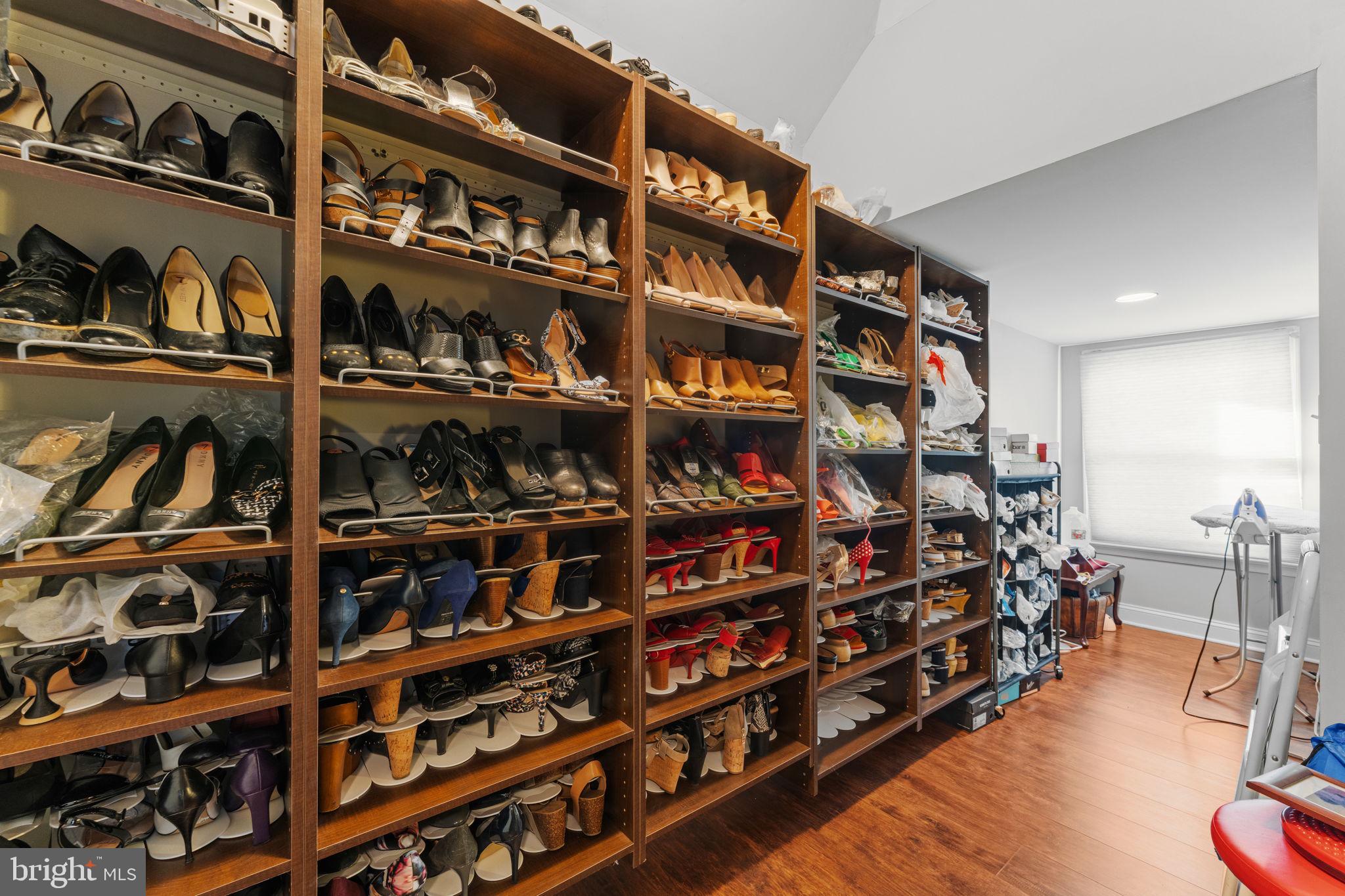 DEERFIELD FARM - Residential