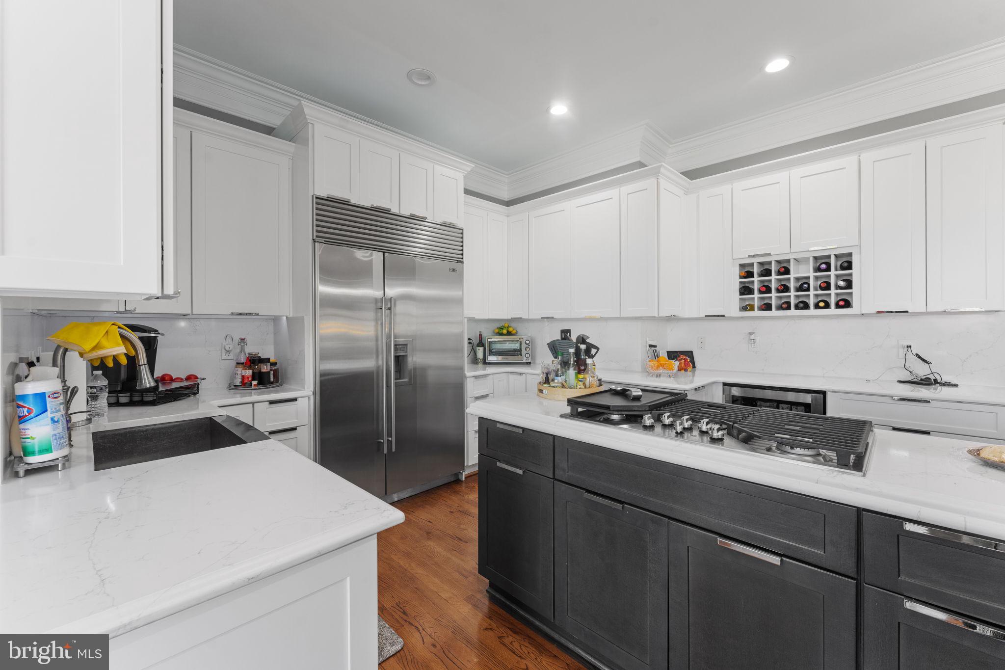 DEERFIELD FARM - Residential