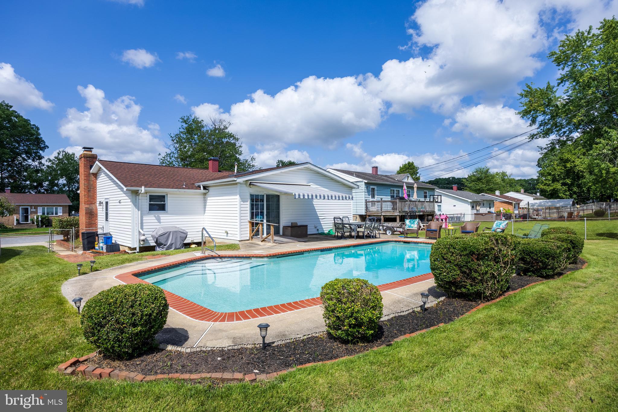 CARROLLWOOD - Residential