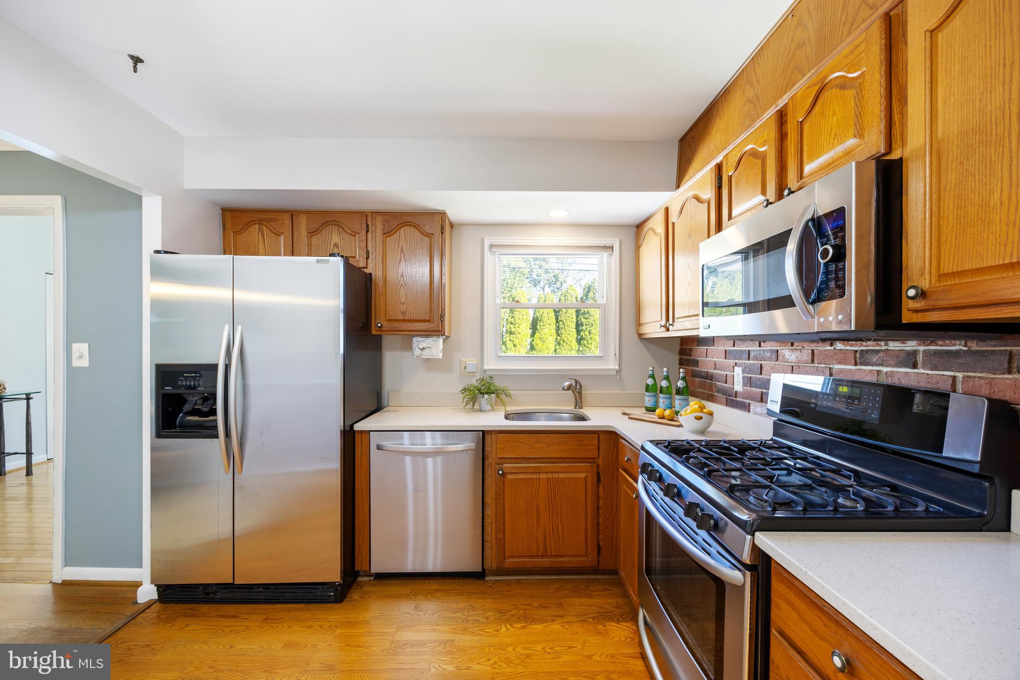 CARROLLWOOD - Residential