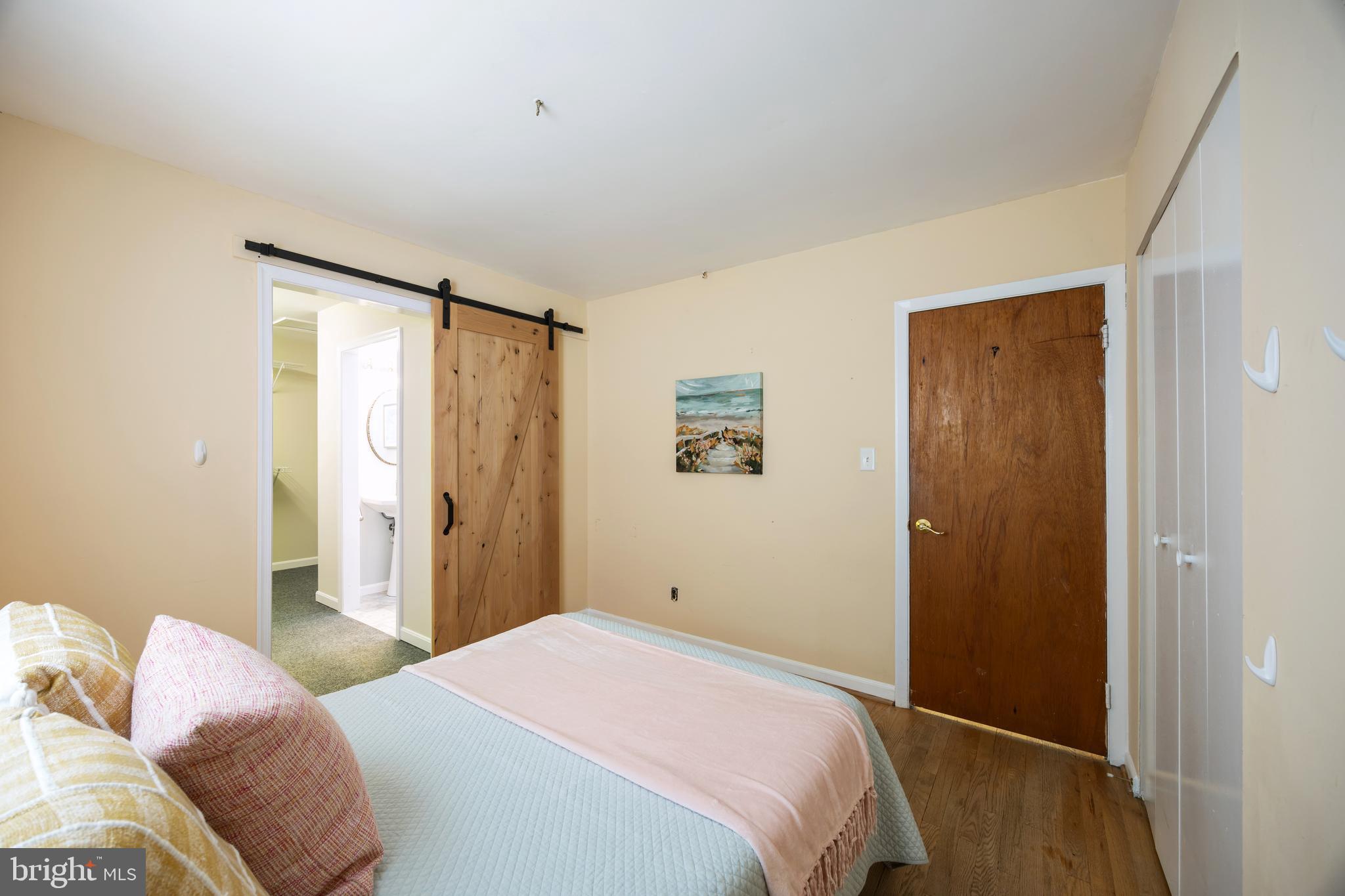 CARROLLWOOD - Residential