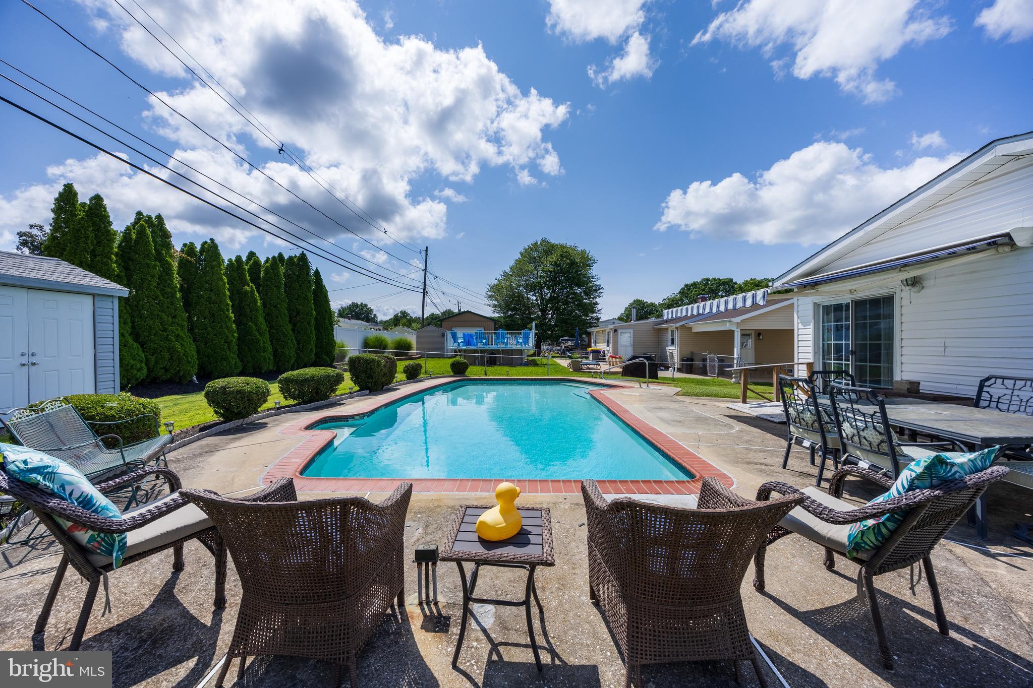 CARROLLWOOD - Residential