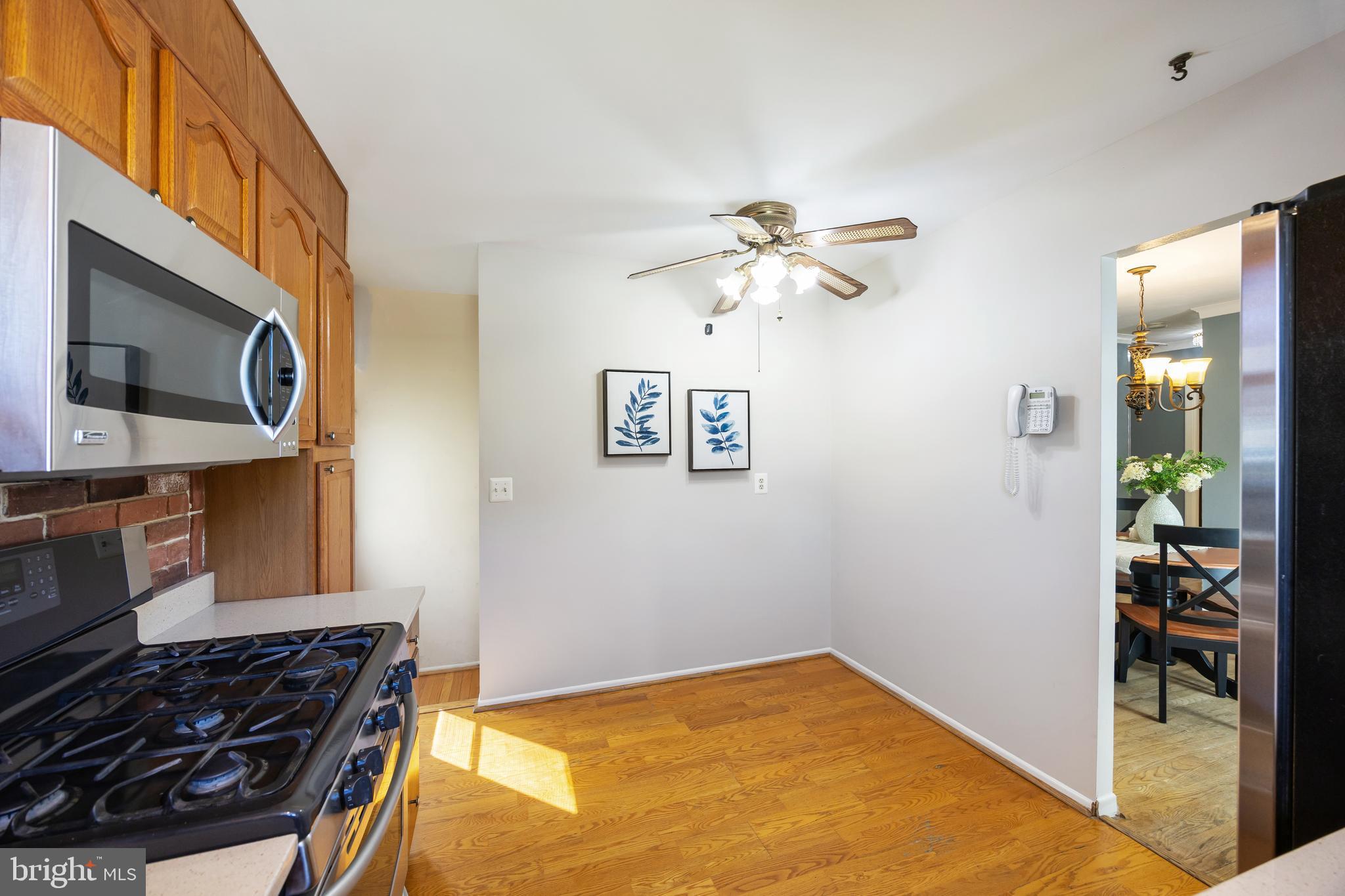 CARROLLWOOD - Residential