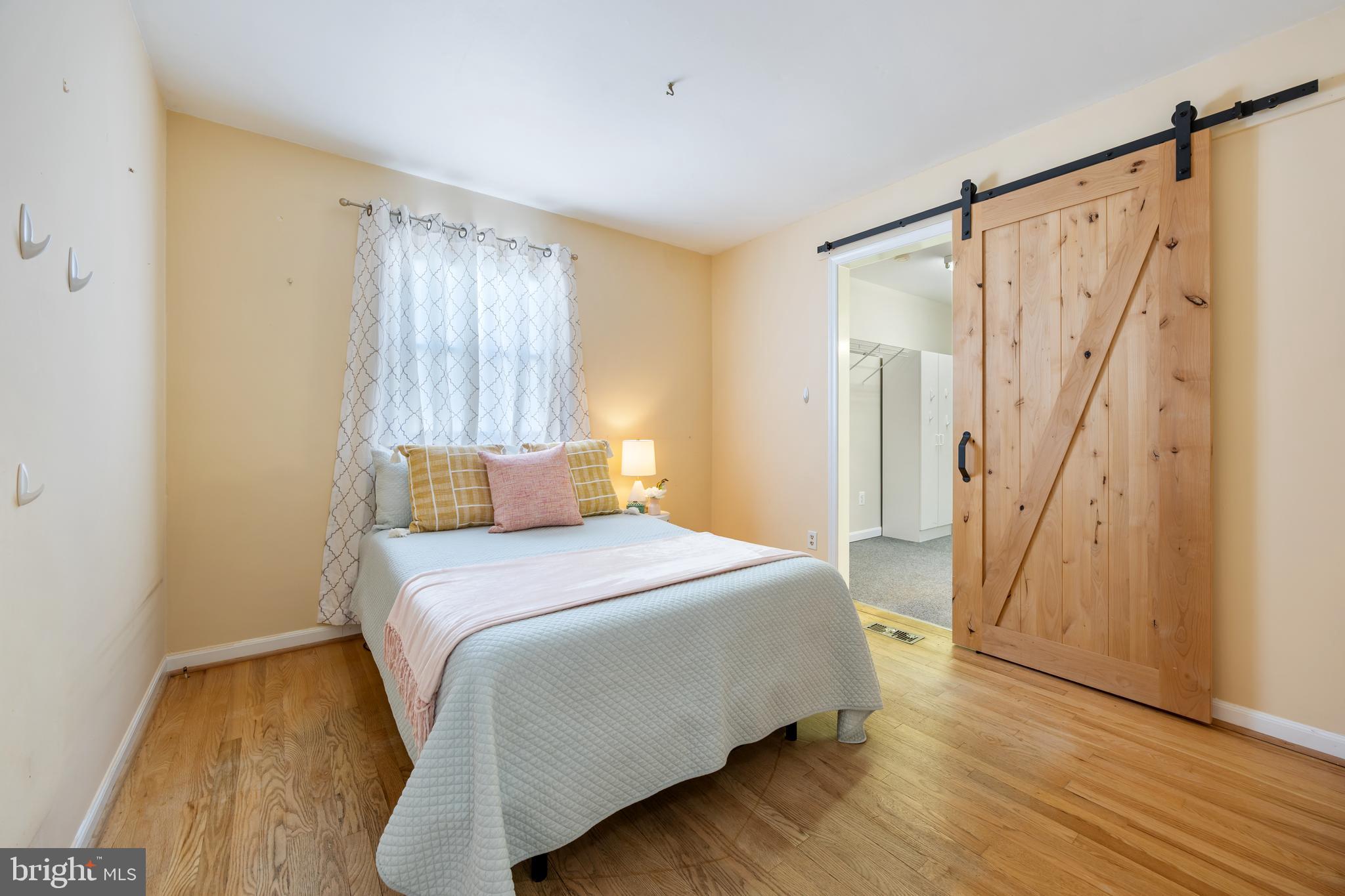 CARROLLWOOD - Residential