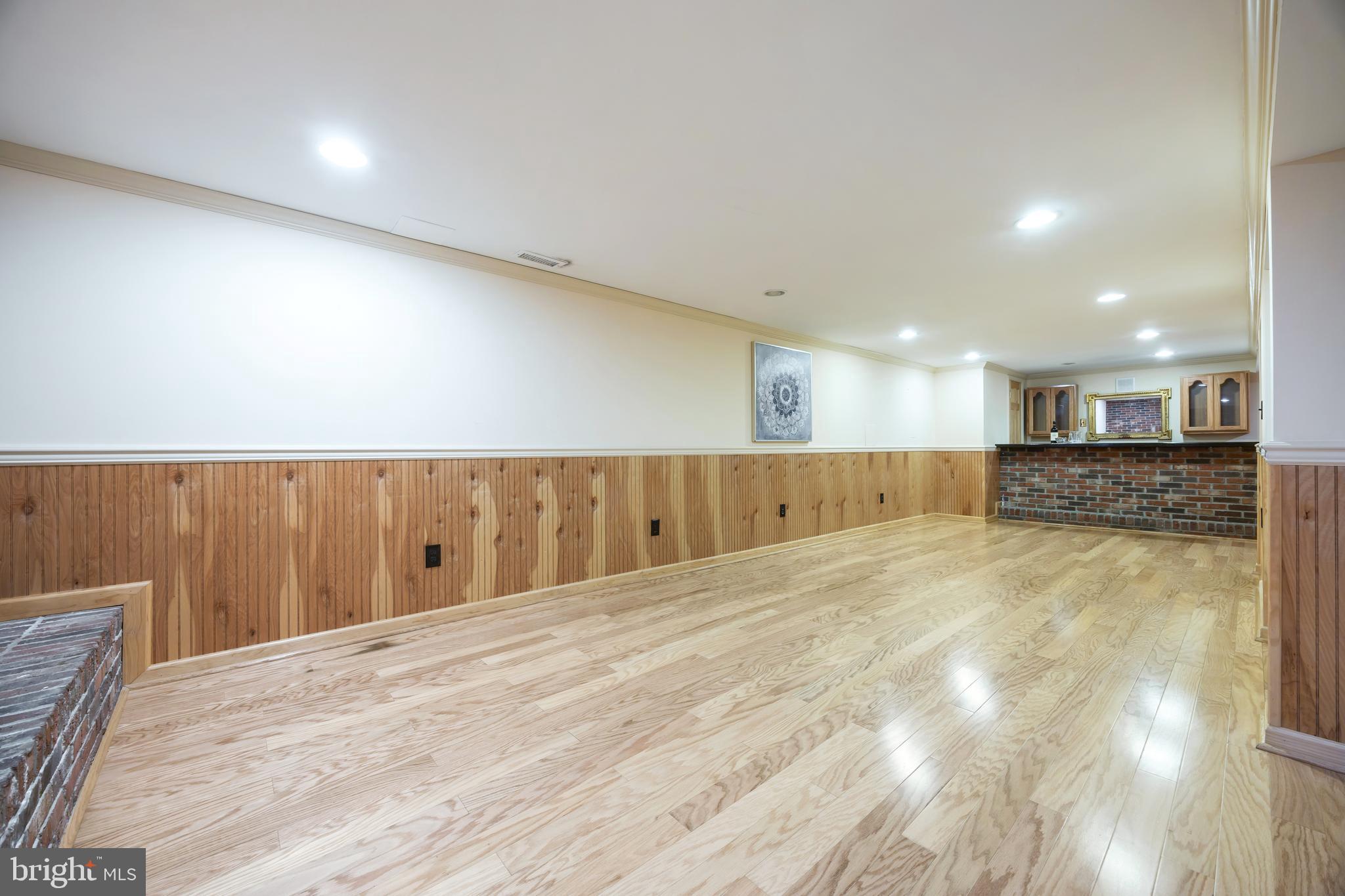 CARROLLWOOD - Residential