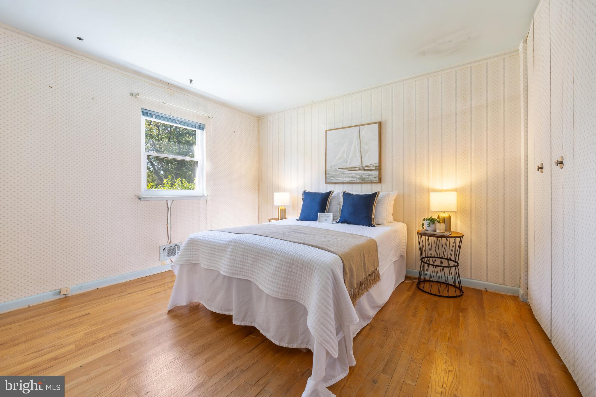 CARROLLWOOD - Residential