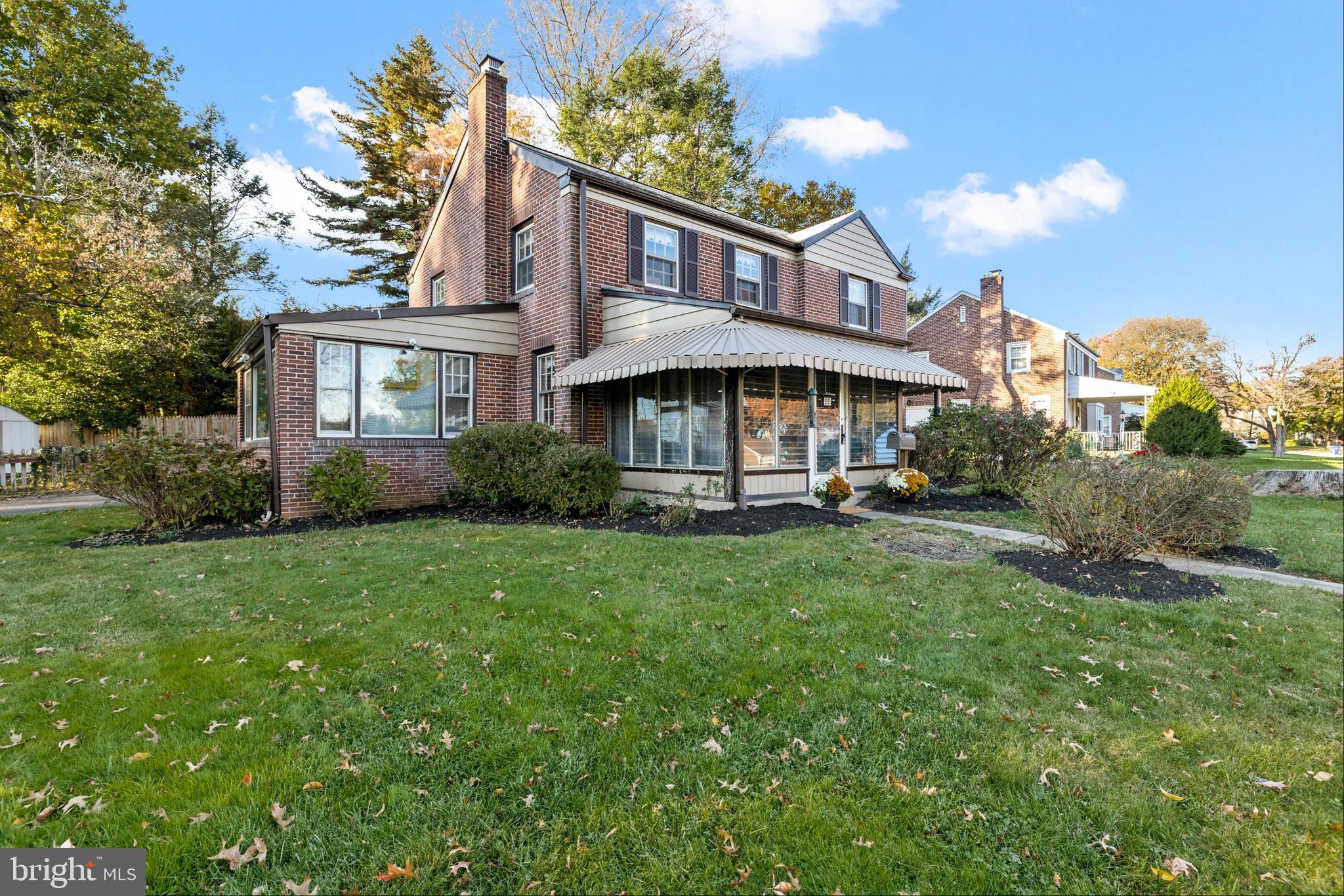 OAK LANE MANOR - Residential