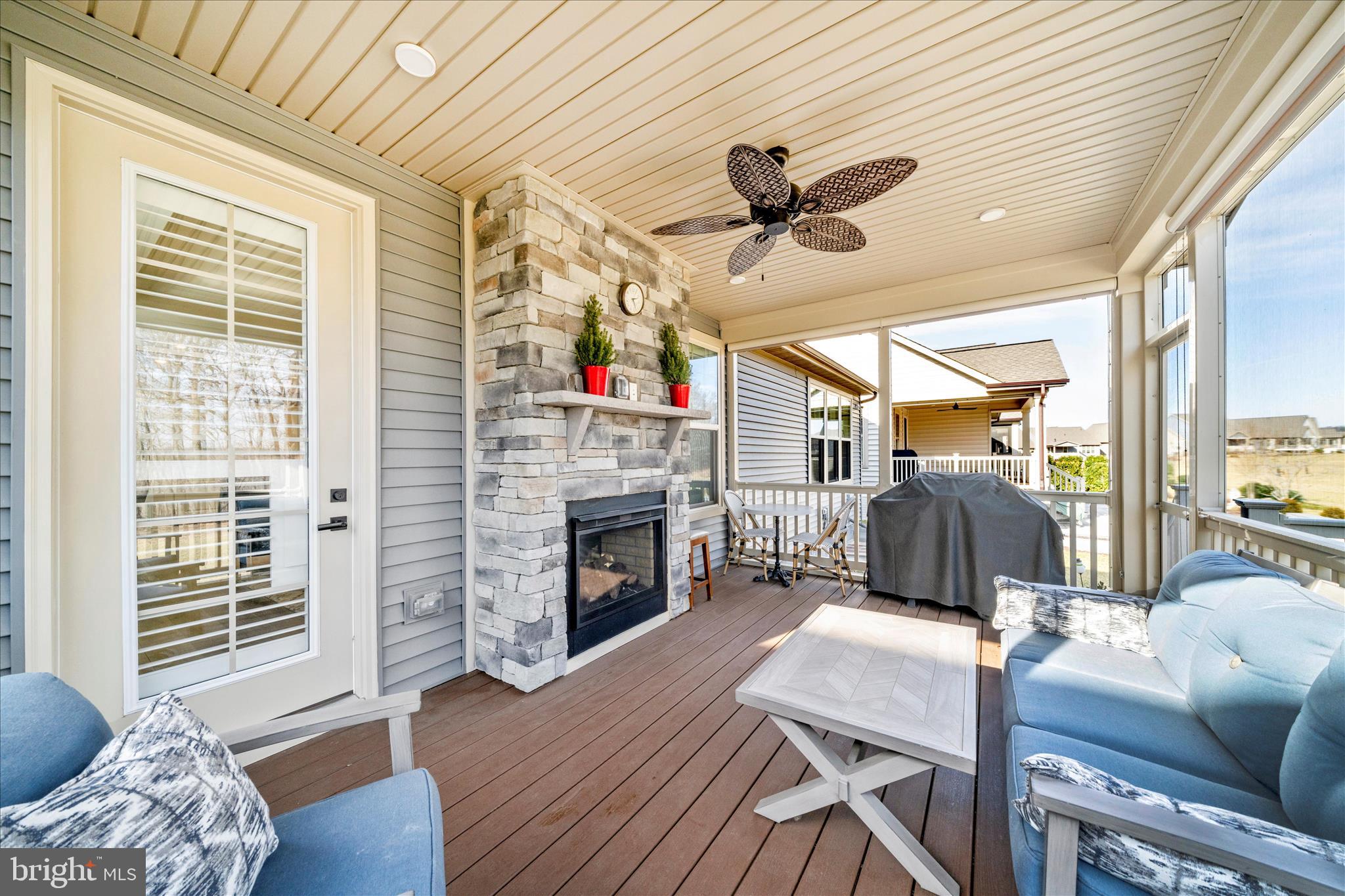 THE WOODLANDS - Residential